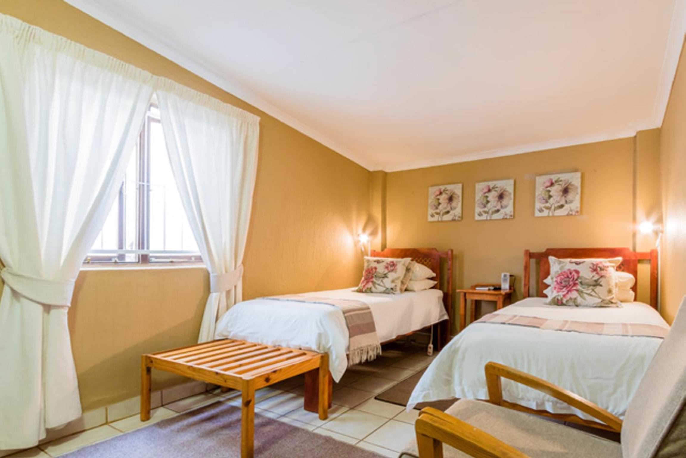 Twin Room photo 1