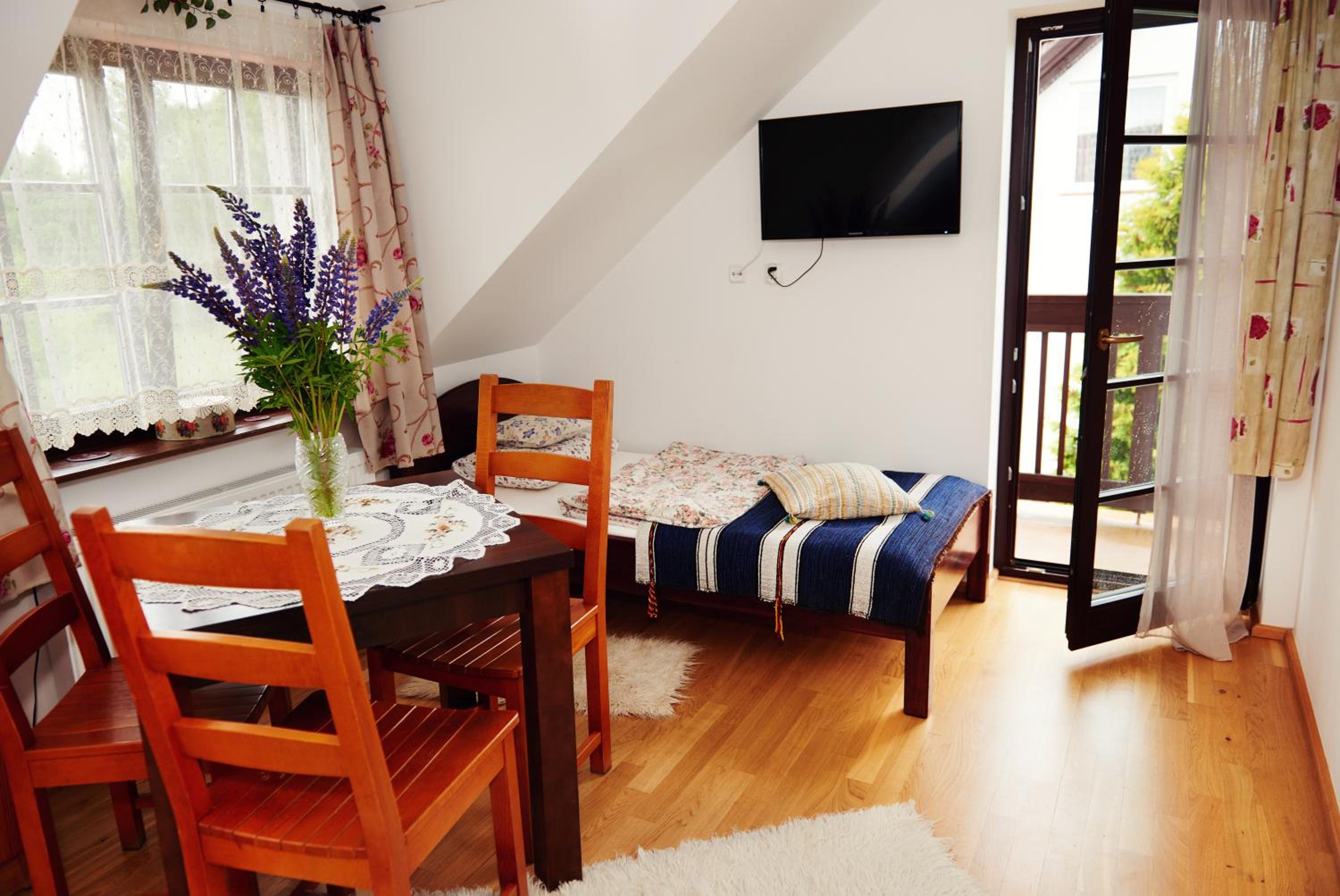Family Room photo 1