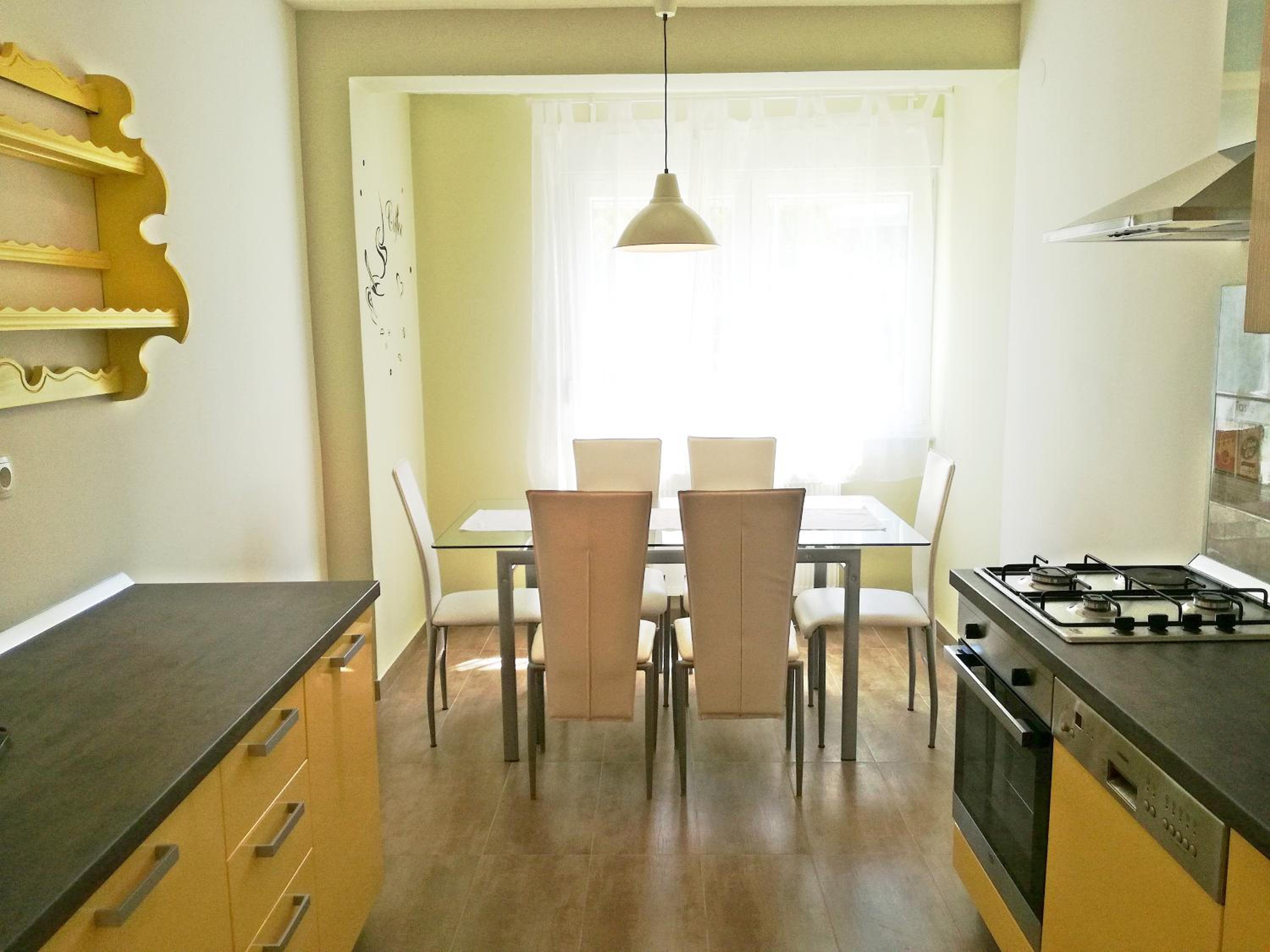 Apartment - Photo 24