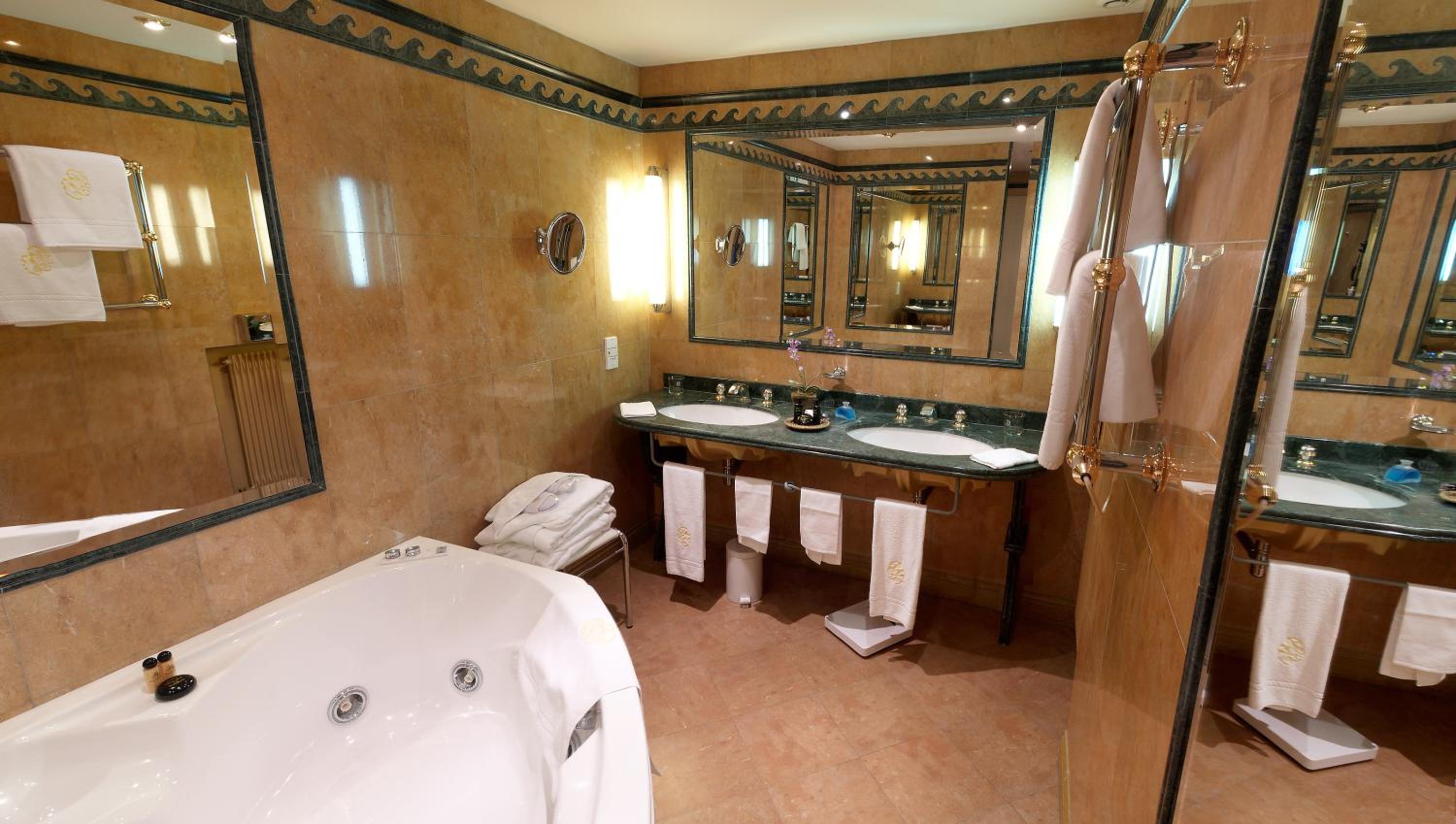Deluxe Room photo 2