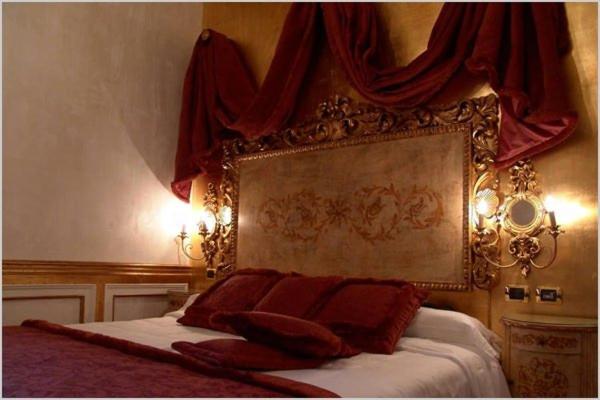 Double or Twin Room photo 3