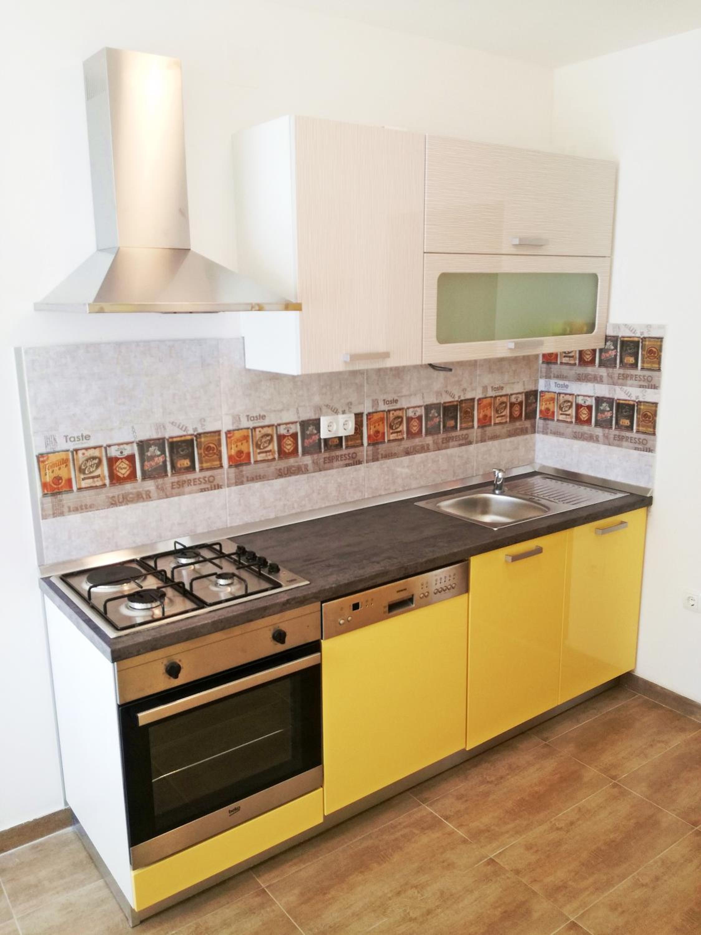 Apartment - Photo 4