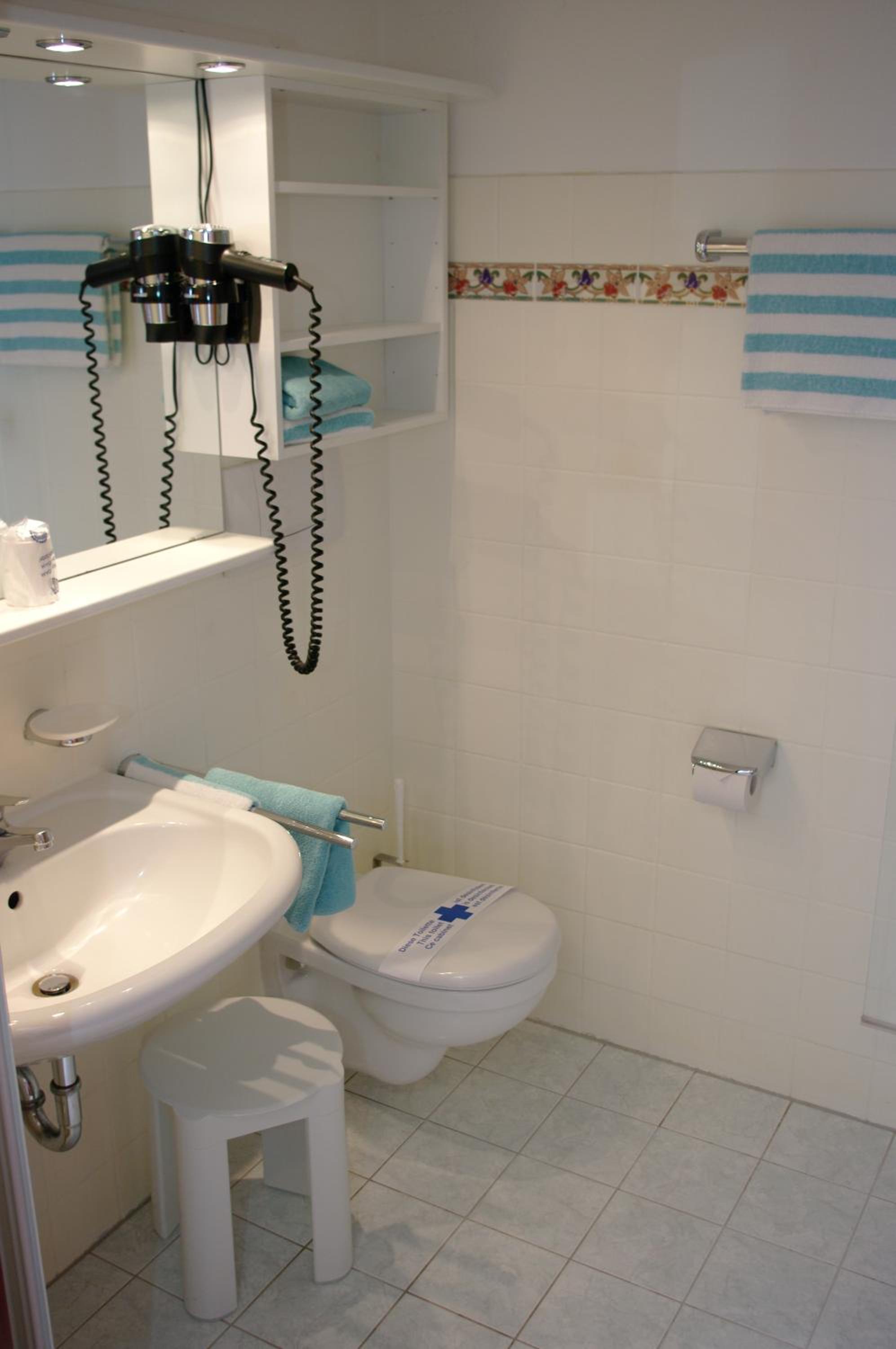 Standard Apartment - Photo 7