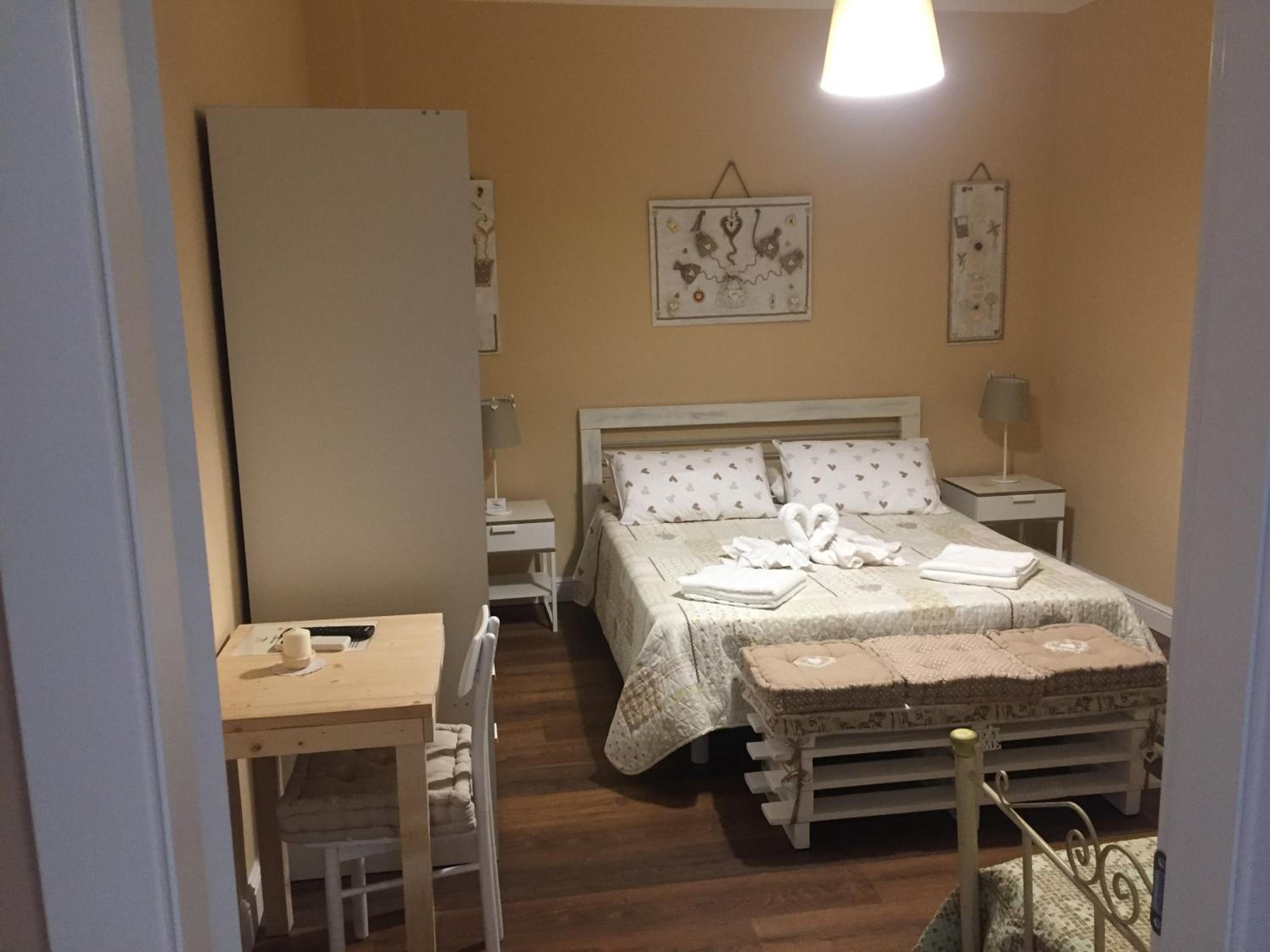 Triple Room - Photo 6