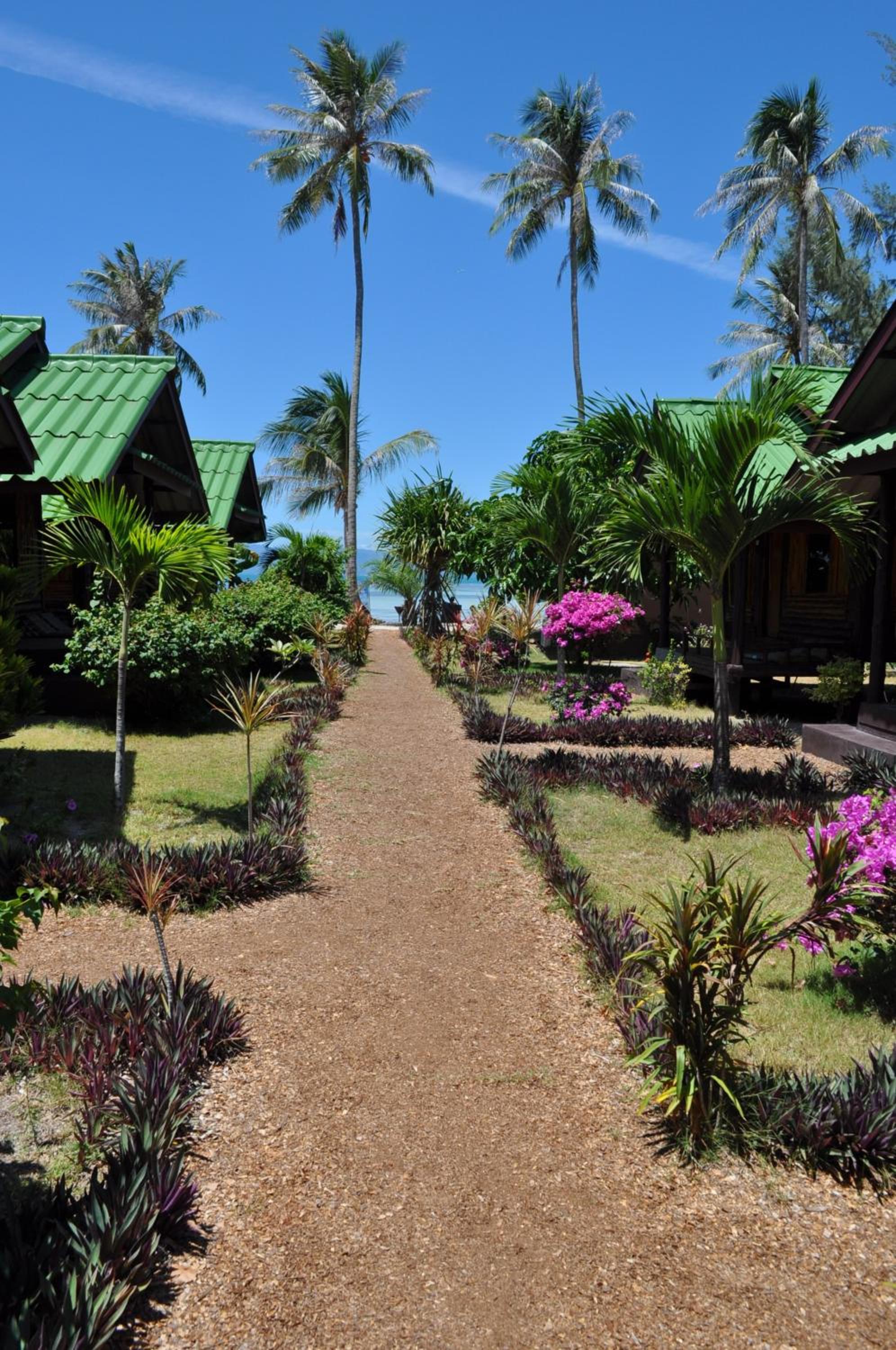 Garden Bungalow photo 3