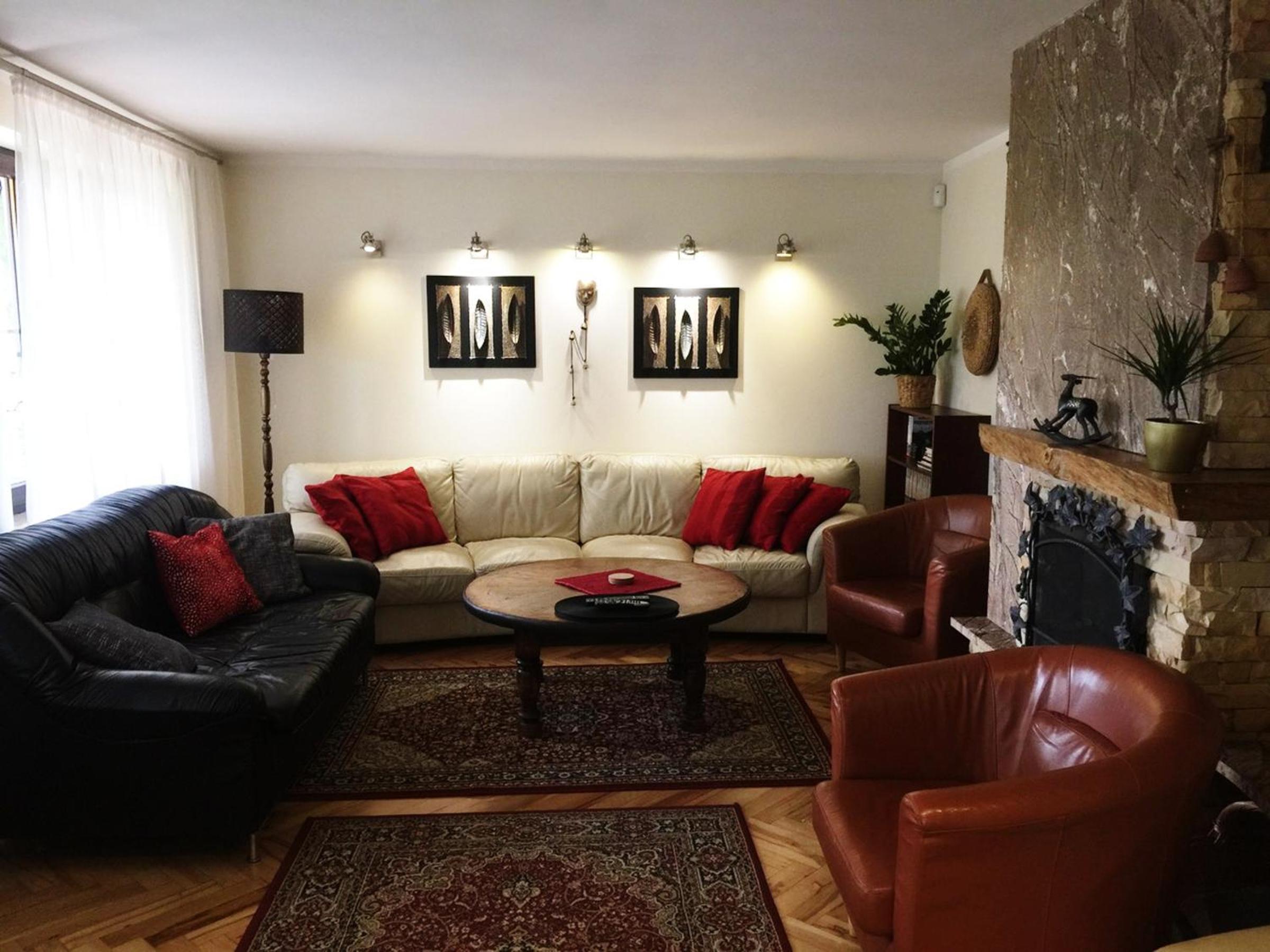Small Double Room - Photo 5