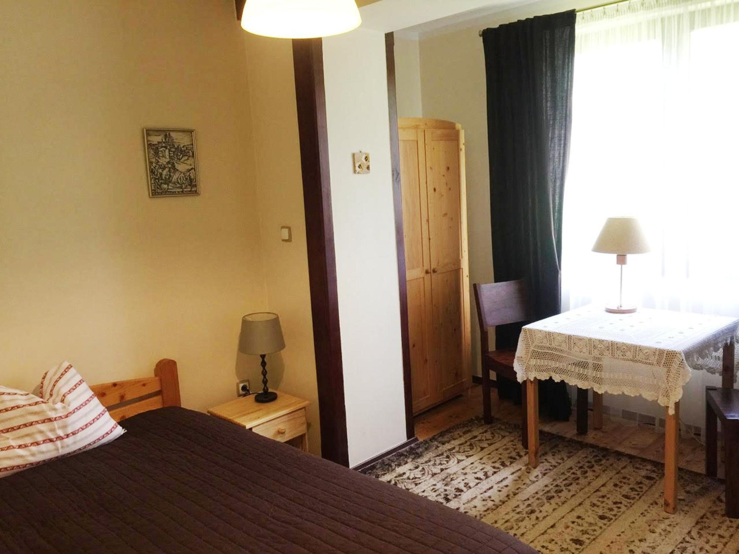 Small Double Room - Photo 6