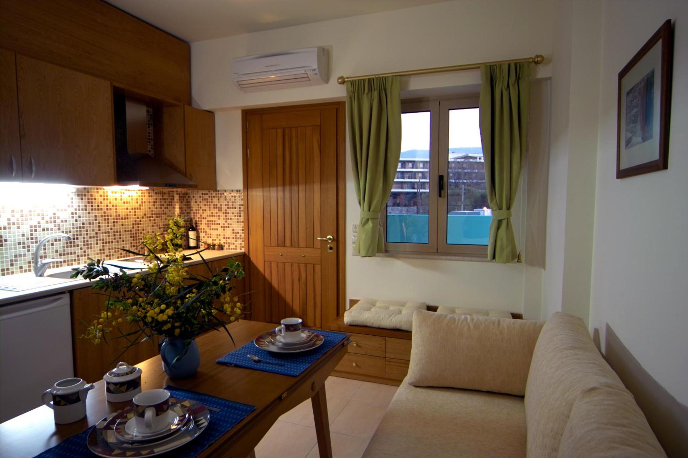 Junior One-Bedroom Apartment with Sea View photo 2