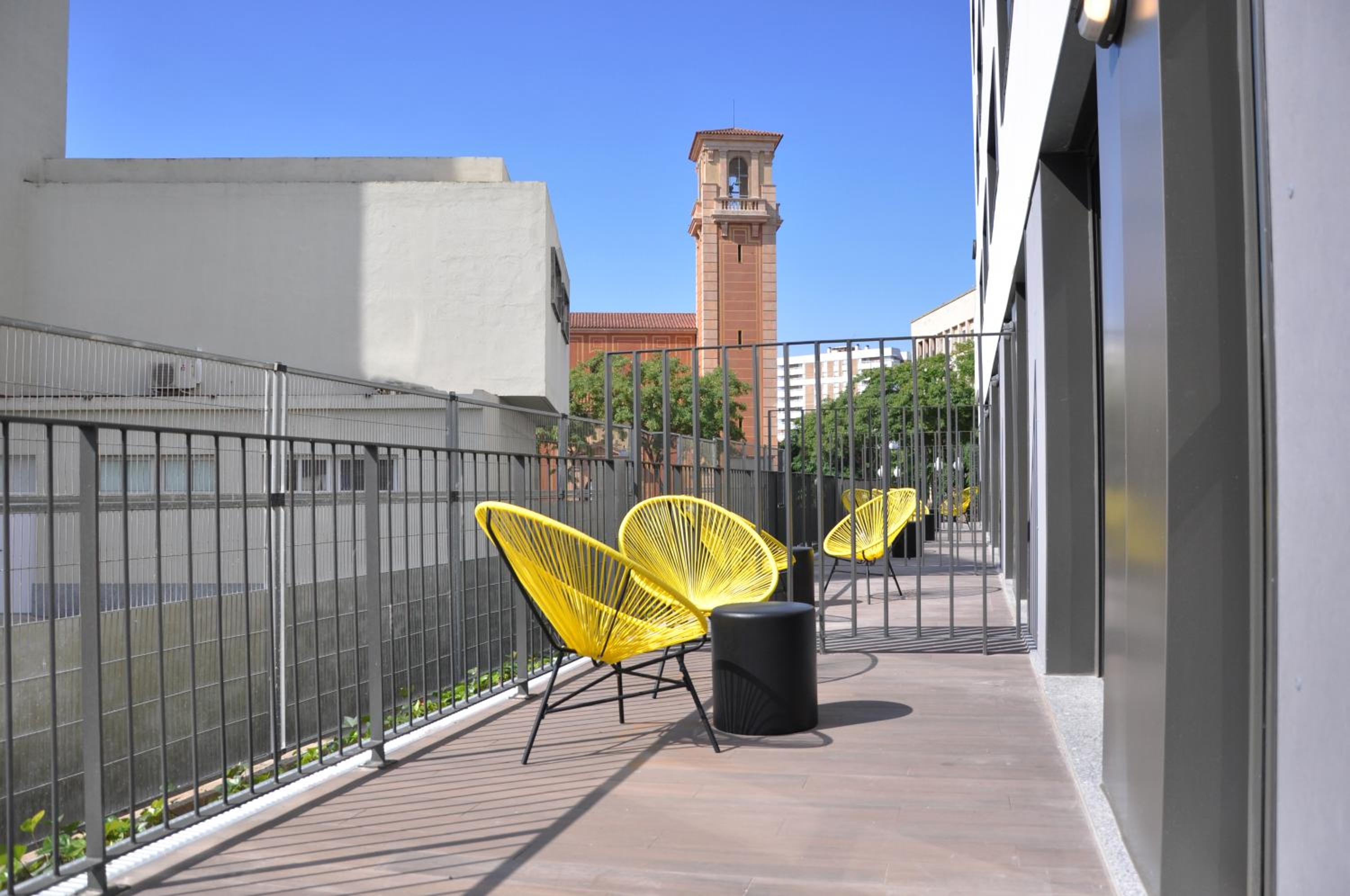 Double or Twin Studio with Terrace photo 3
