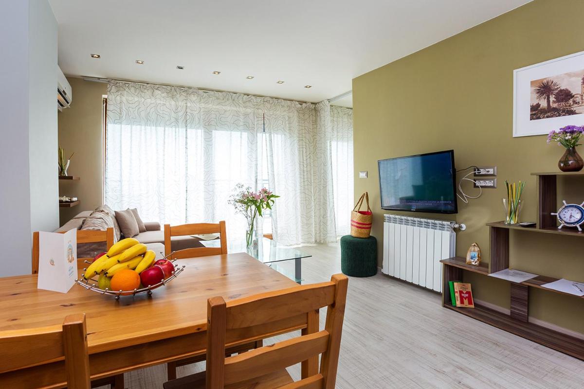 Apartment with Sea View photo 3