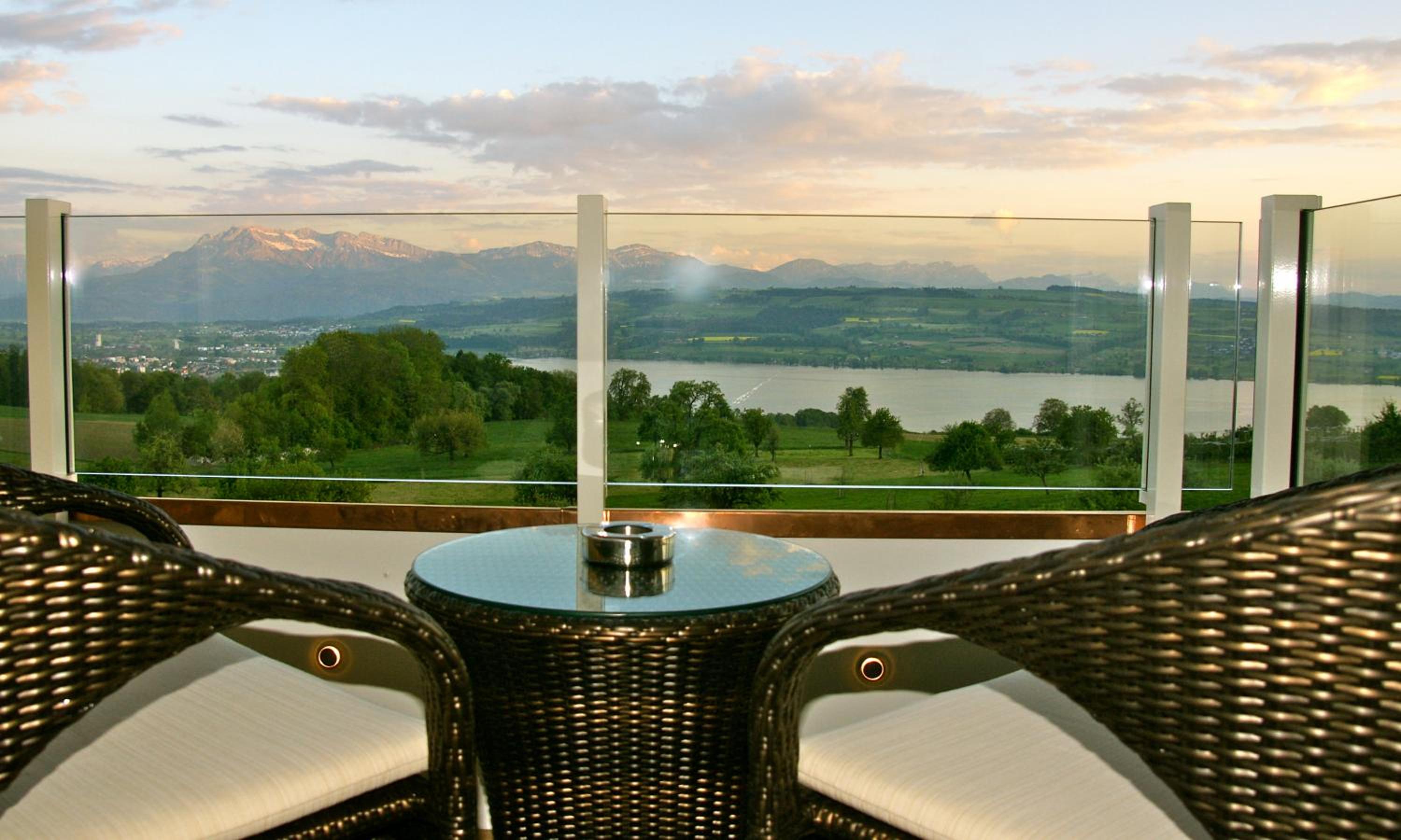Double Room with Lake View