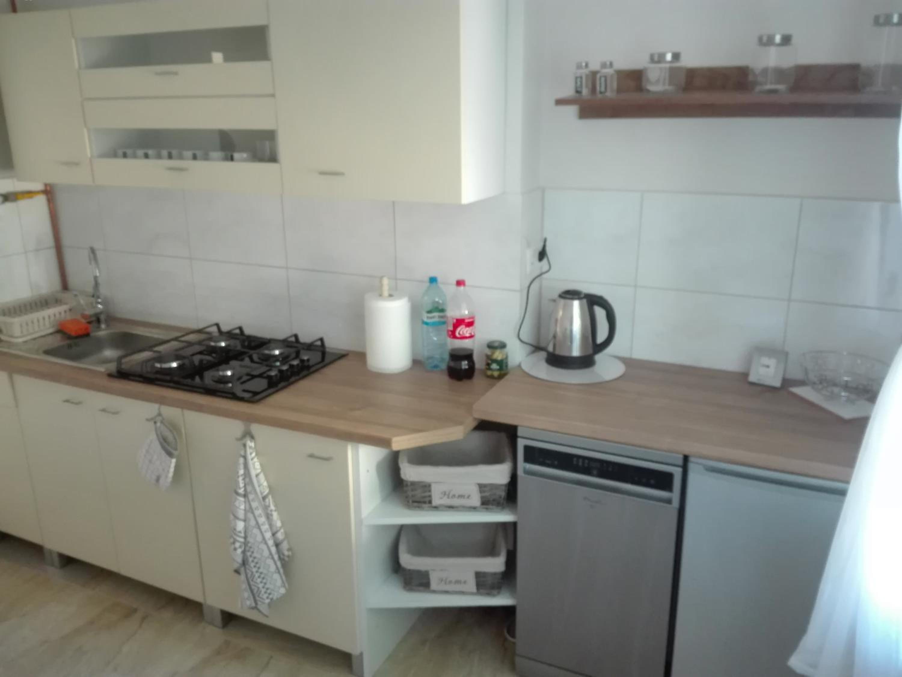 Family Studio - Photo 8
