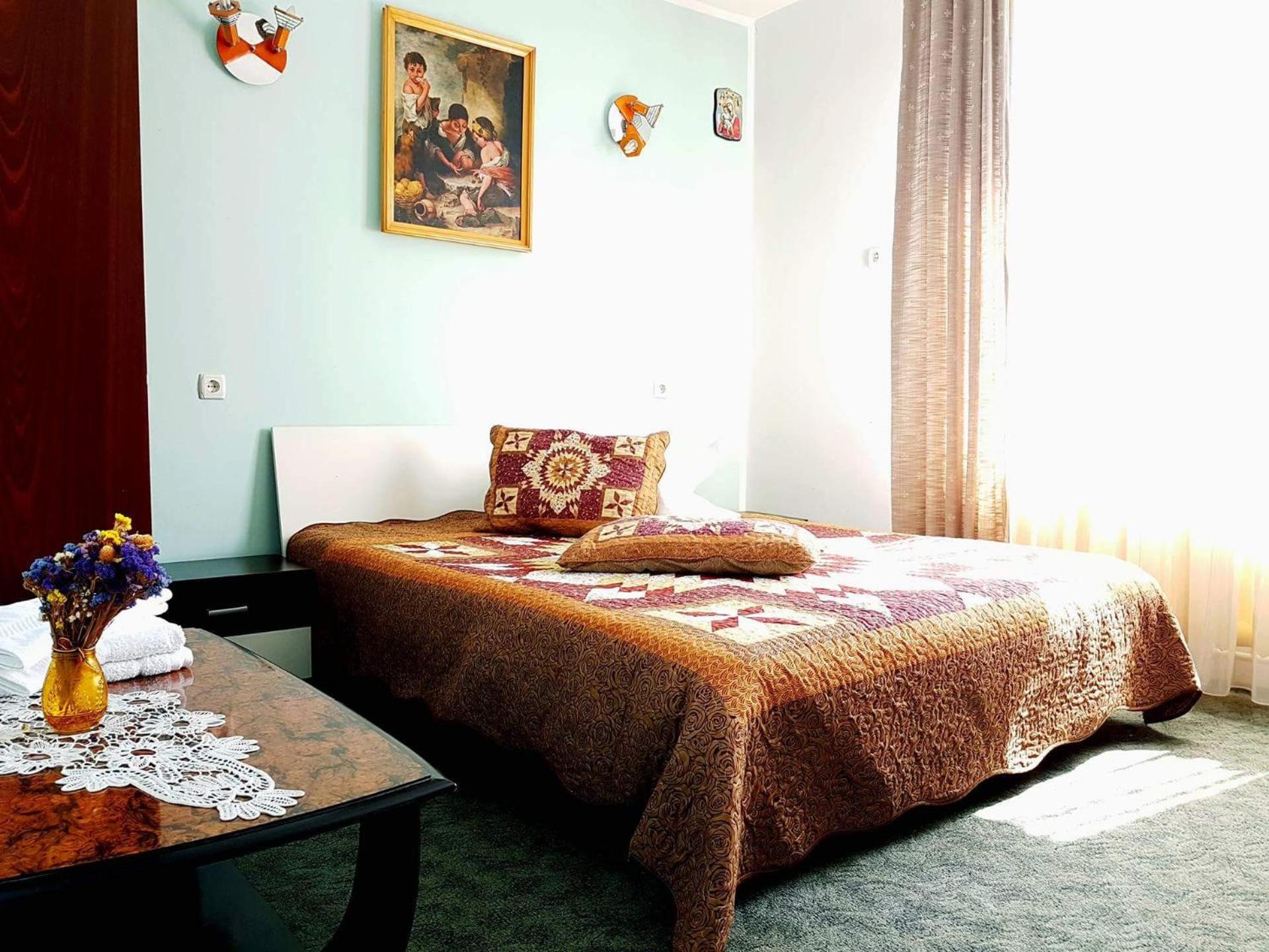 Double Room - Photo 7