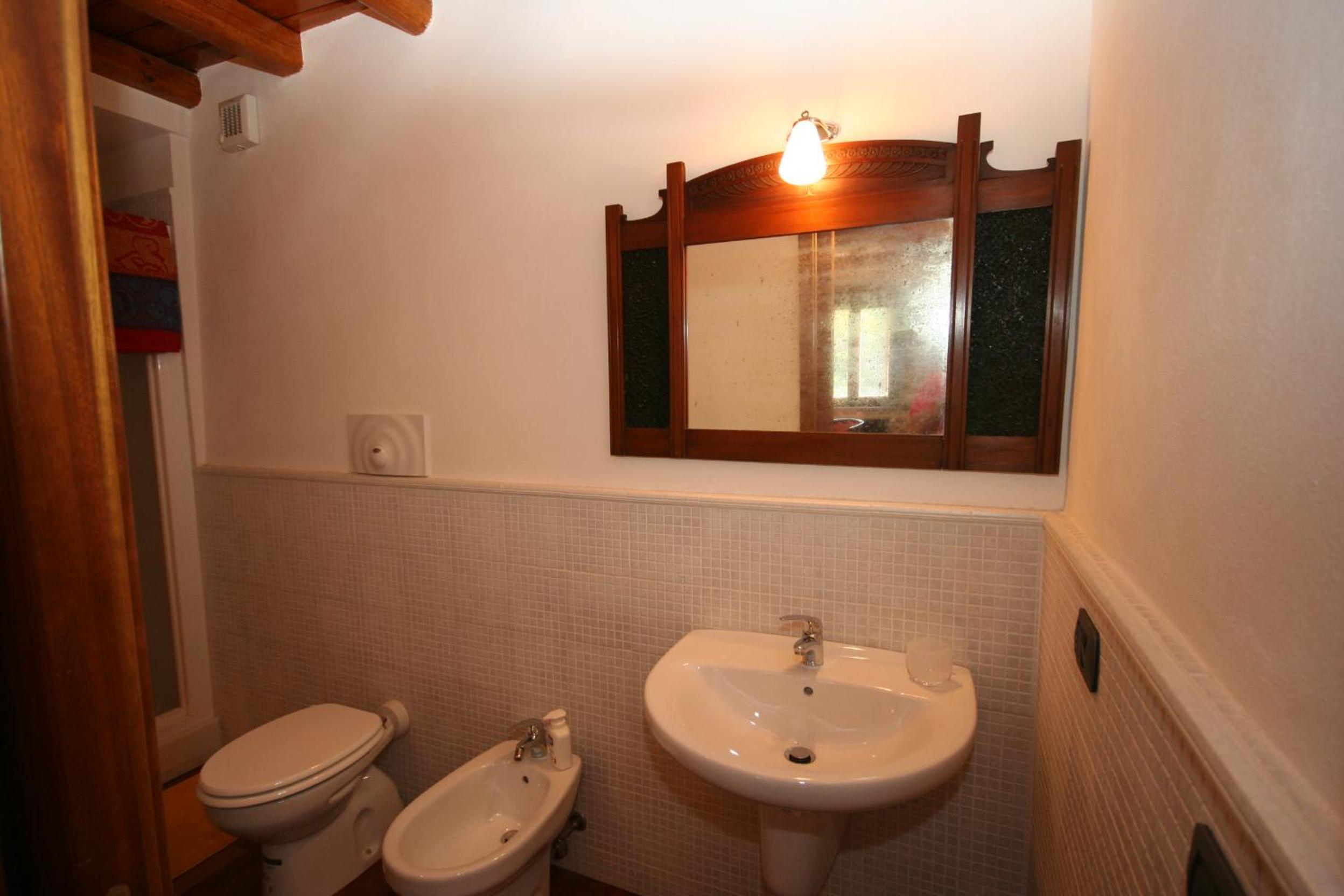 Two-Bedroom House photo 2