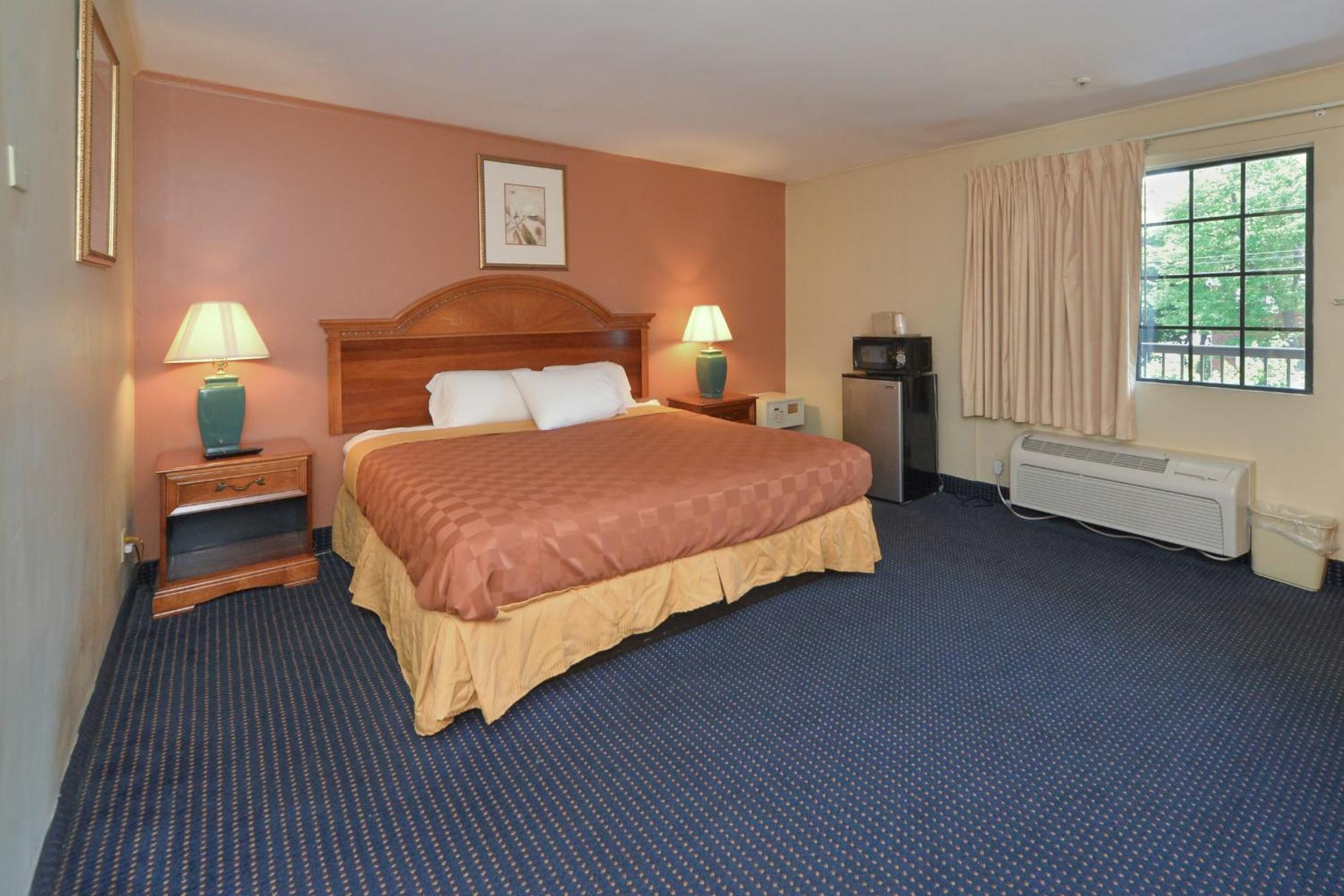 Queen Room - Photo 3
