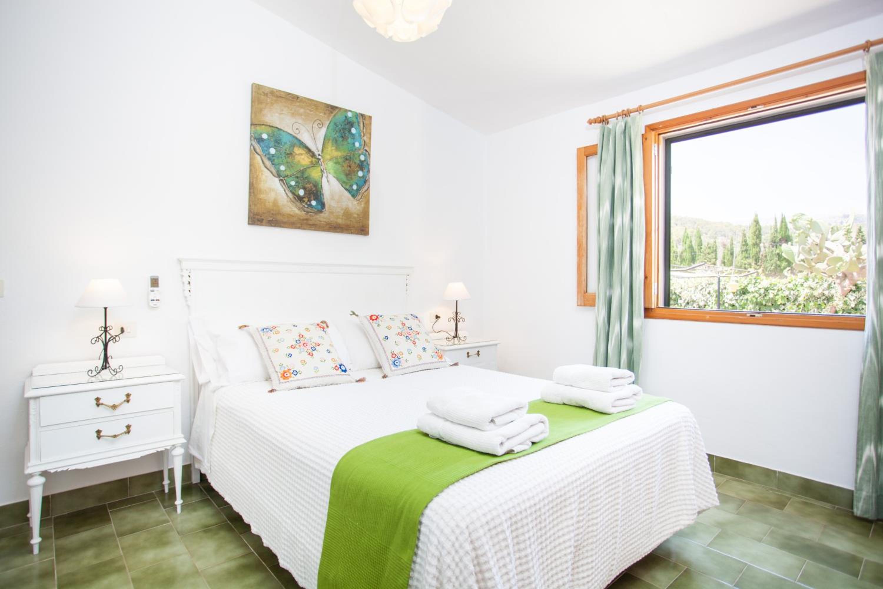 Villa de Tres Habitaciones
