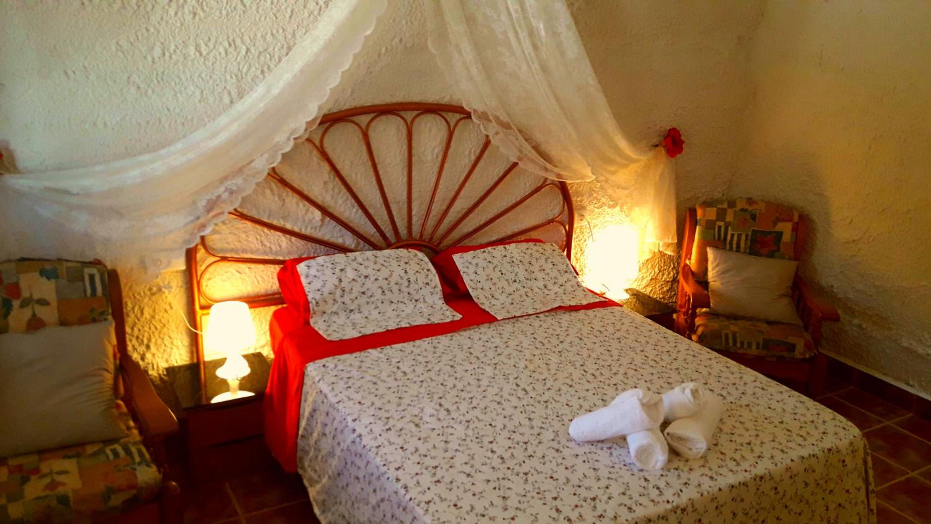 Estudio con Bañera de Hidromasaje