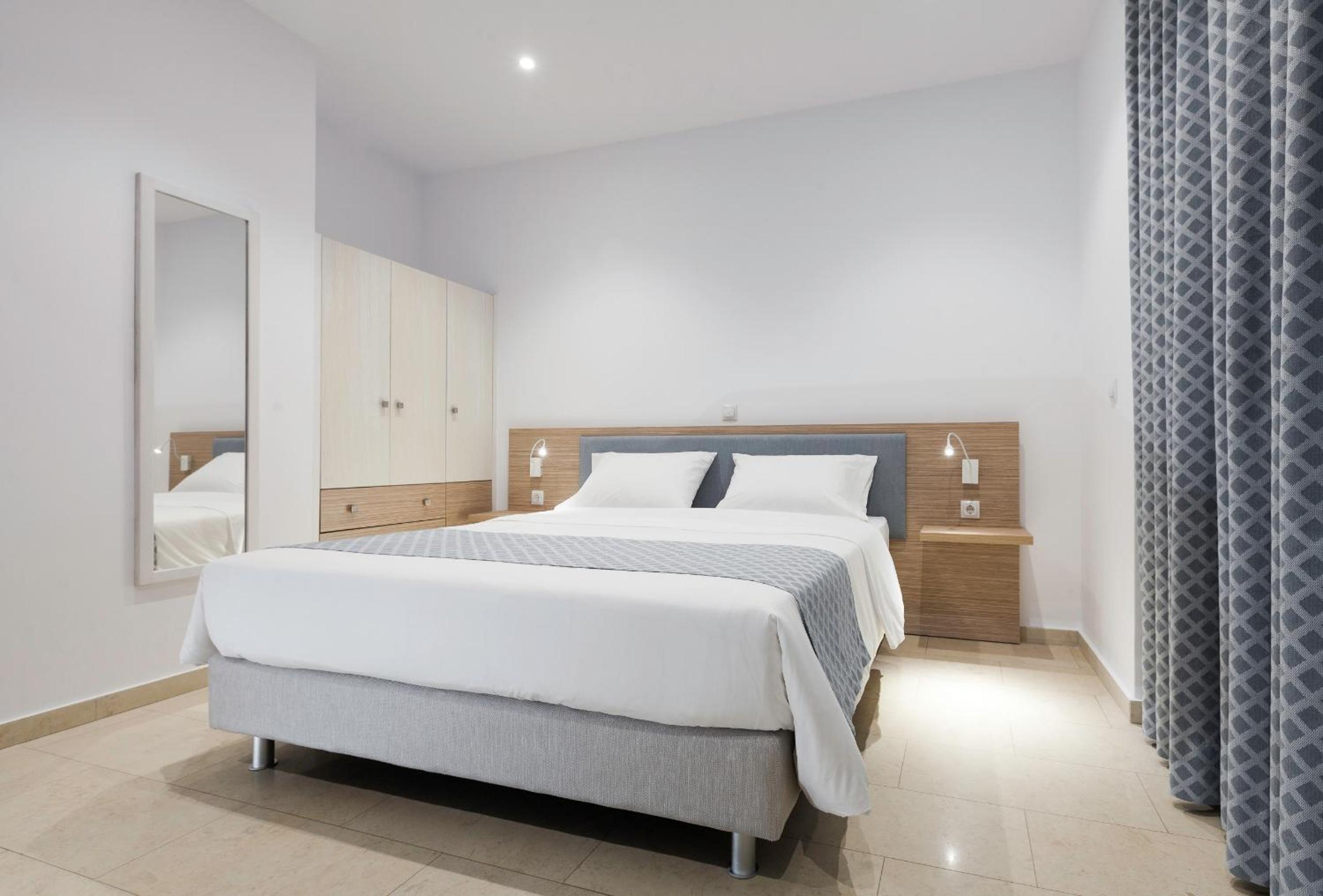 Twin Room with Mountain View