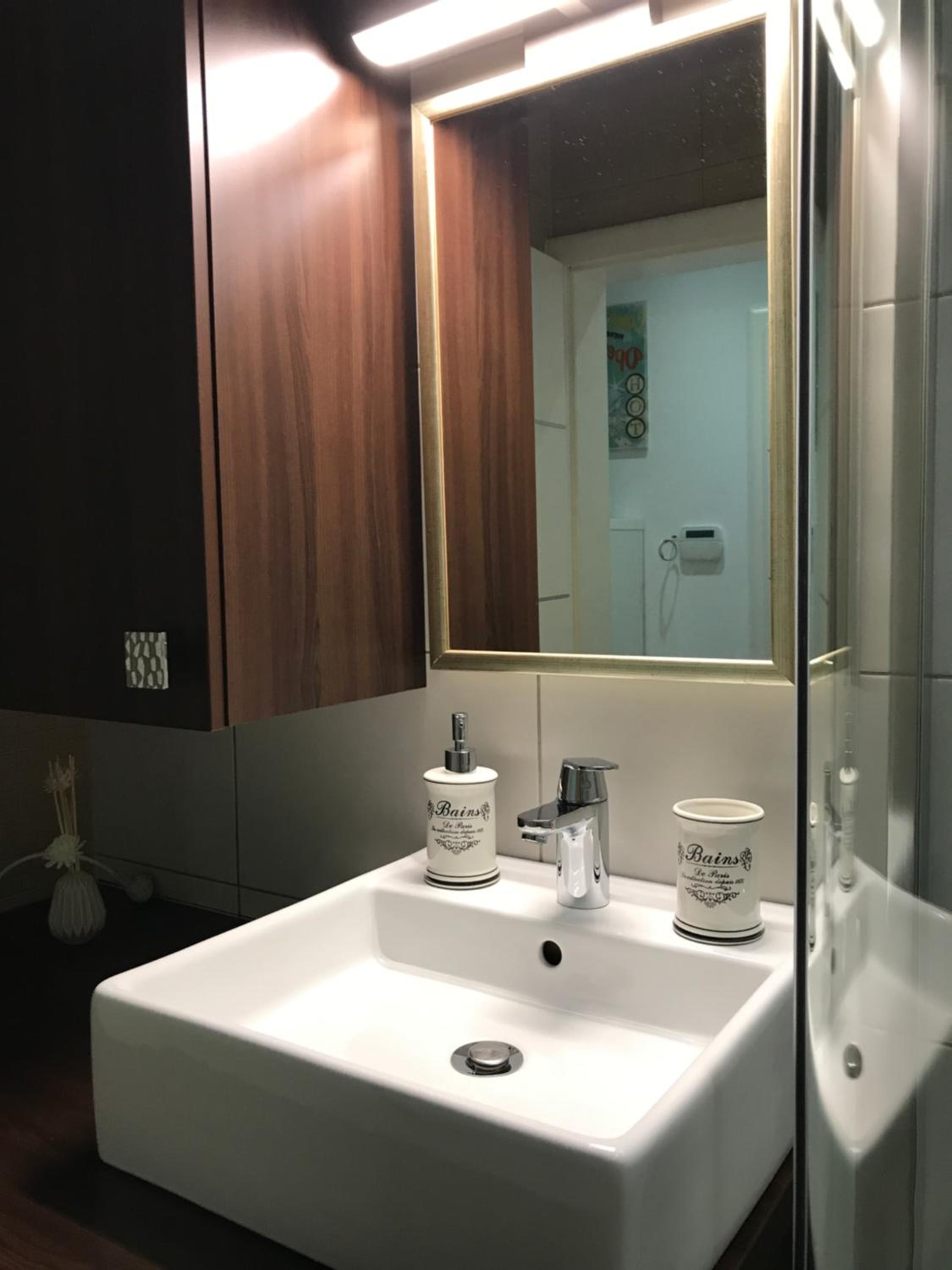 Apartment photo 2
