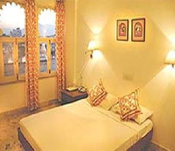Standard Double or Twin Room - Photo 4