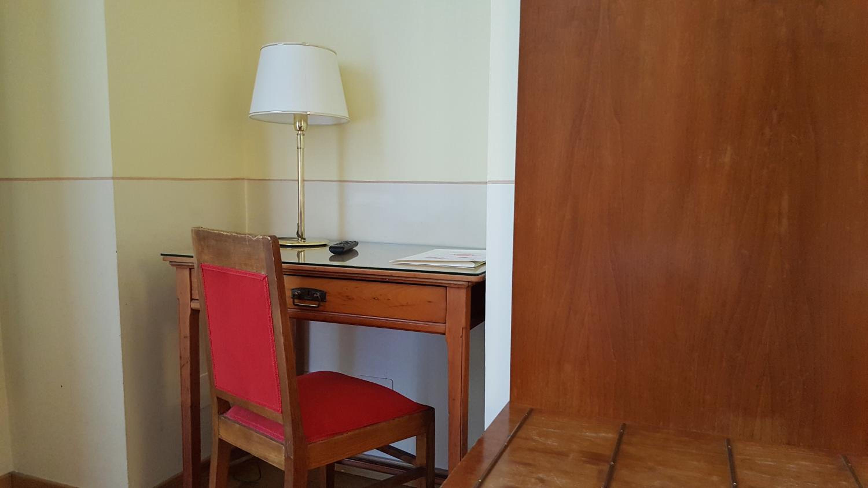 Comfort Single Room