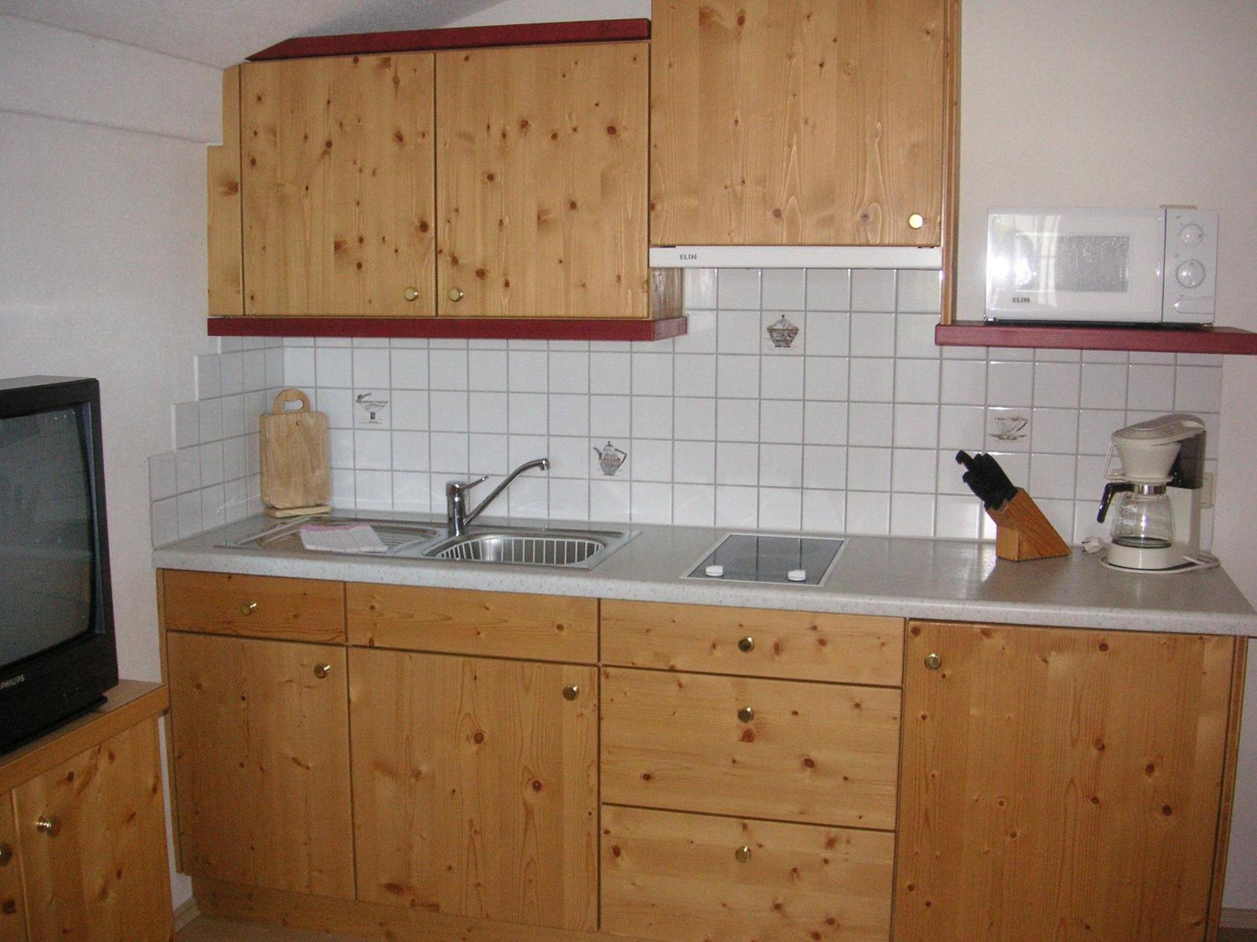 One-Bedroom Apartment with Garden View photo 2