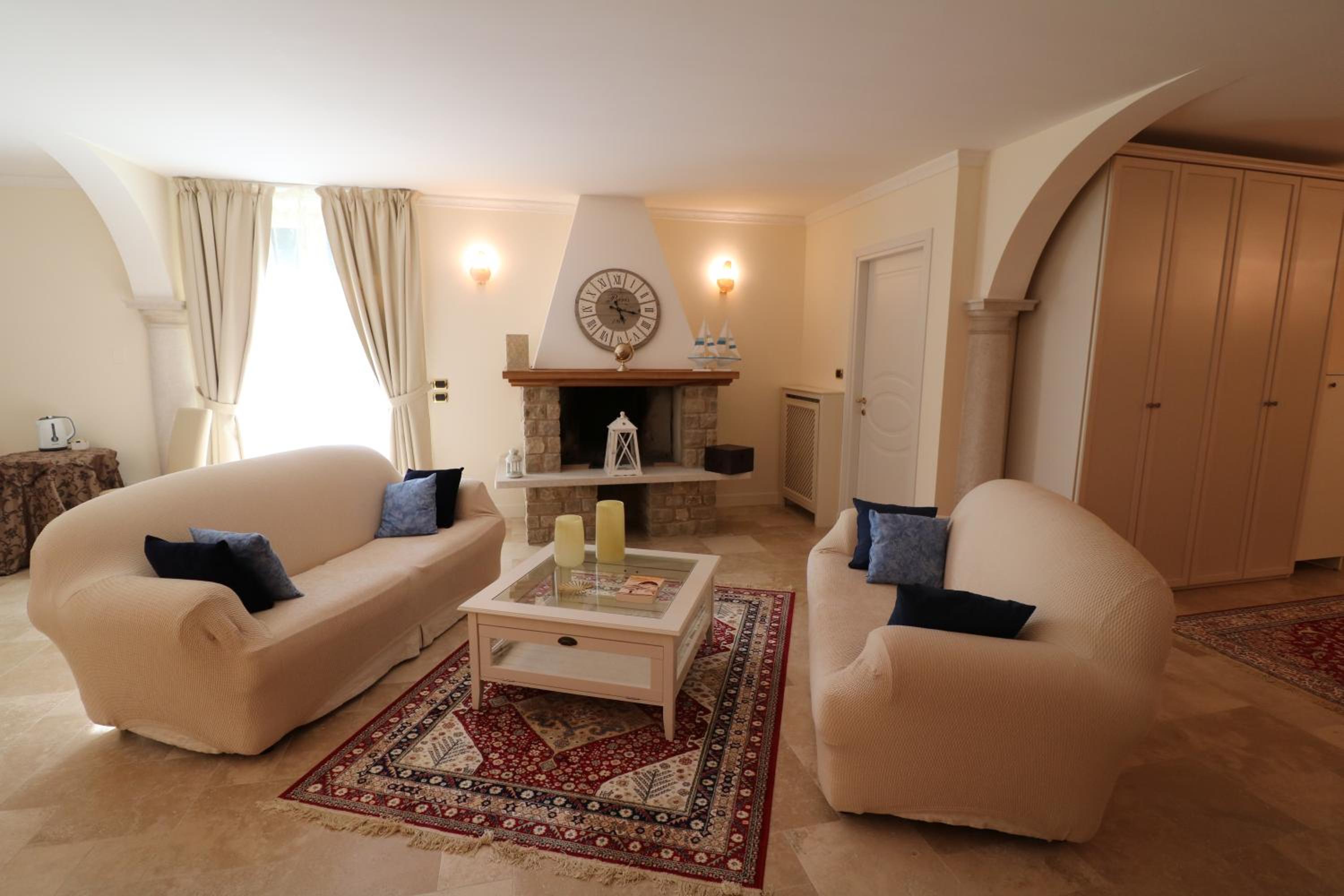 Suite with Garden View photo 2