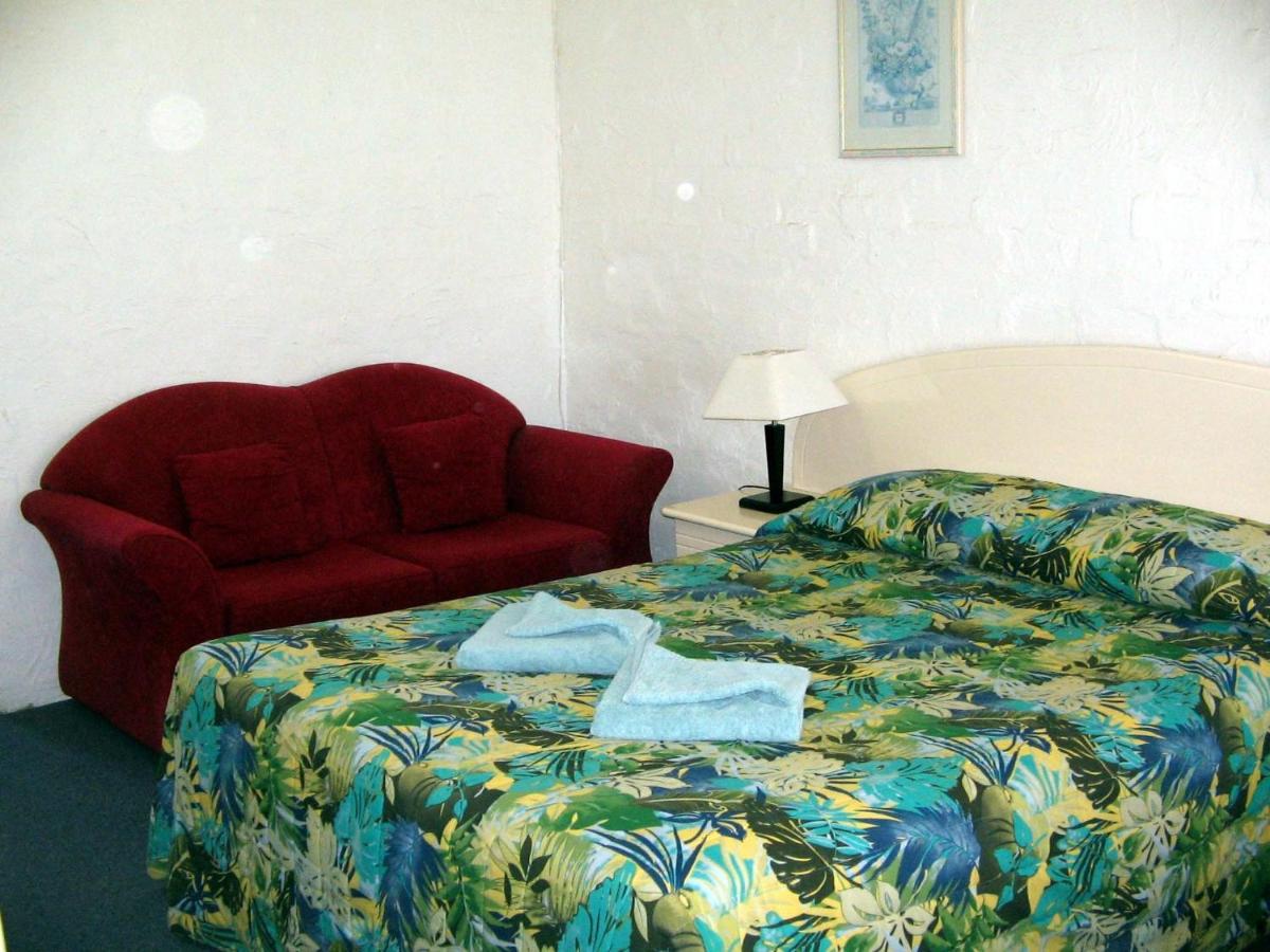 Standard Double or Twin Room photo 2