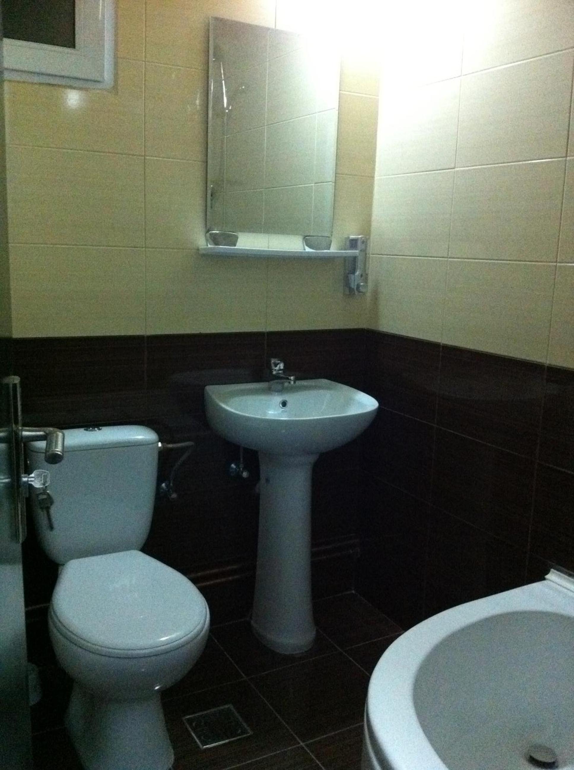 Double Room - Photo 7