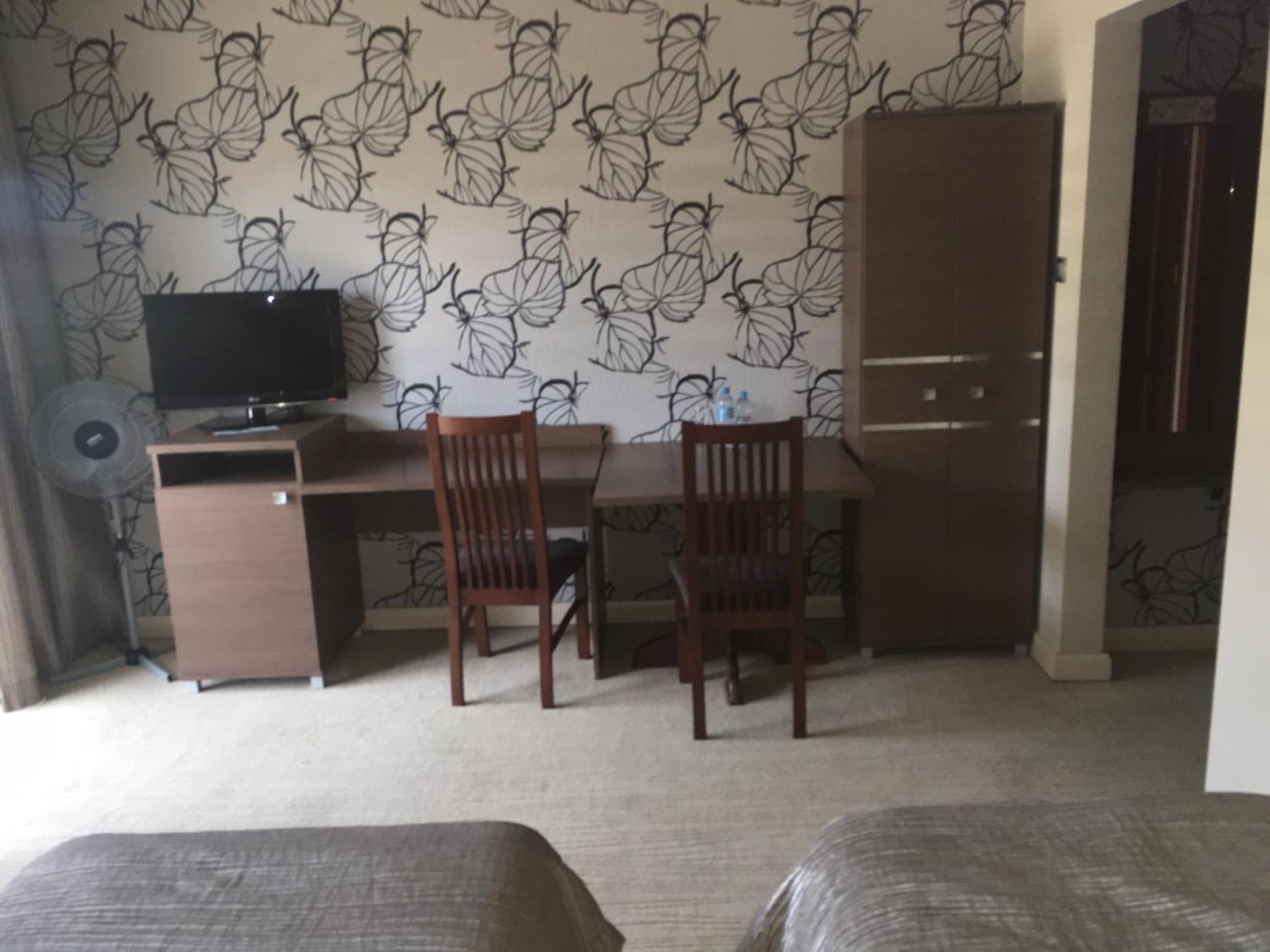 Standard Double Room - Photo 18