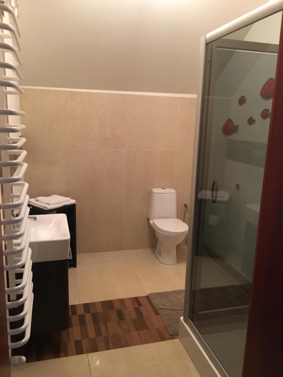 Standard Double Room - Photo 3