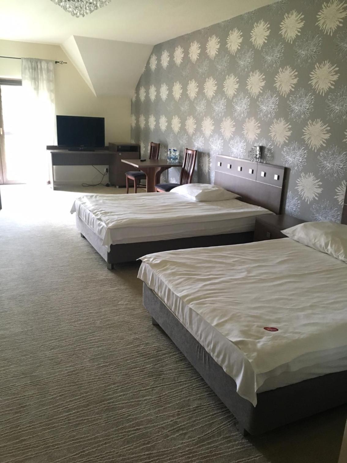 Standard Double Room - Photo 19