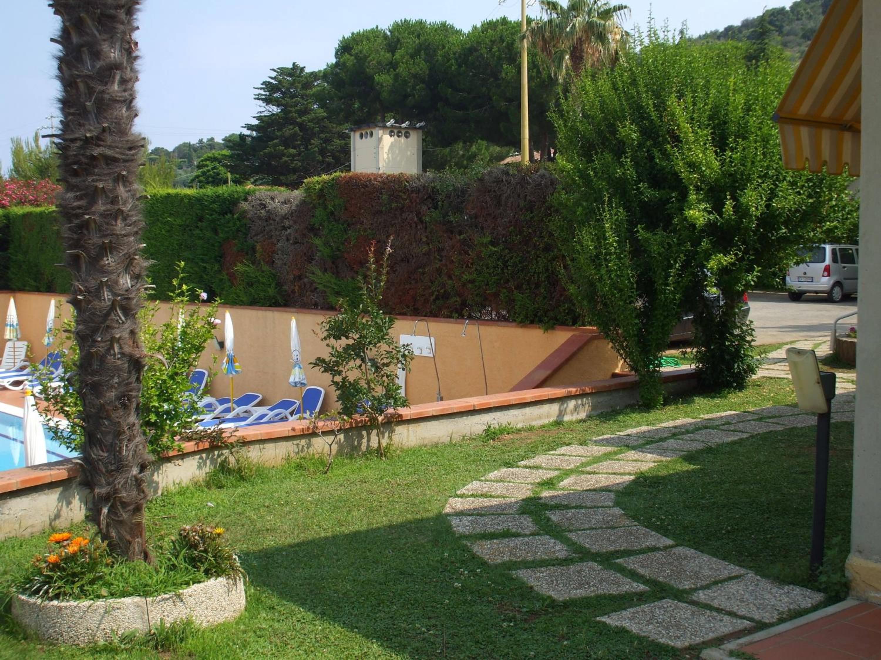 Apartment With Pool View  photo 1