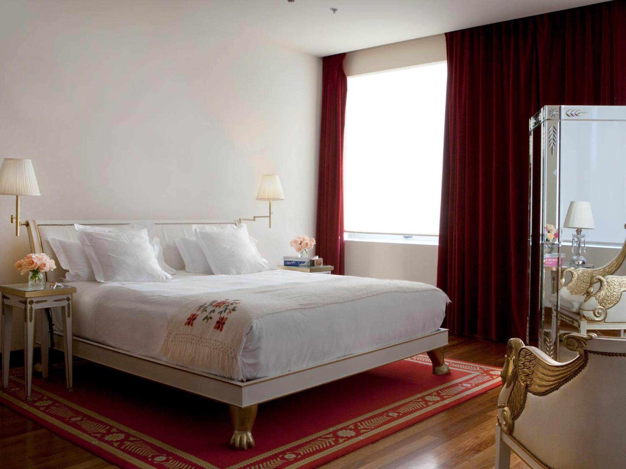 One-Bedroom Suite with Garden View thumbnail 5
