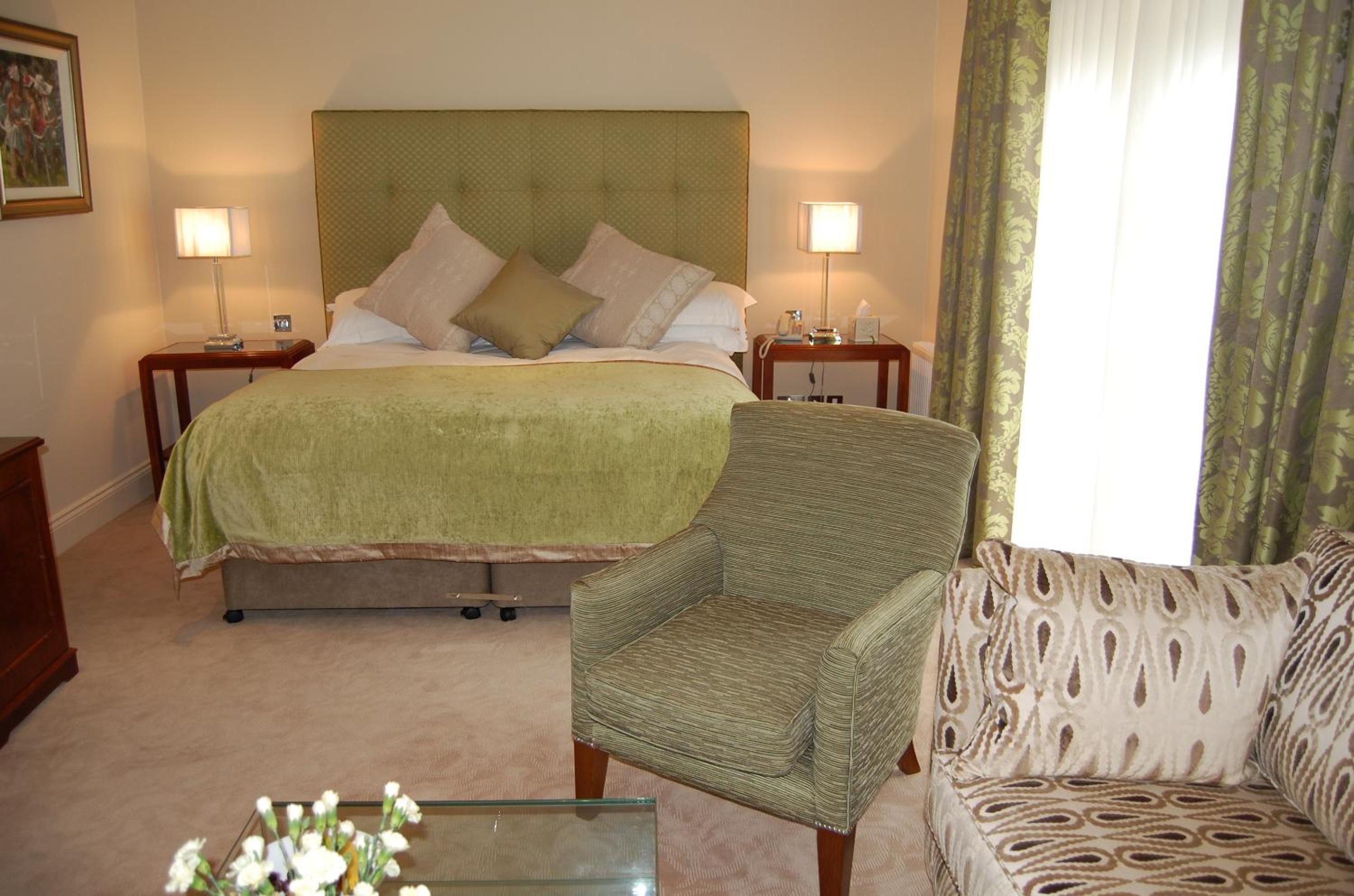Castle Double Suite photo 2