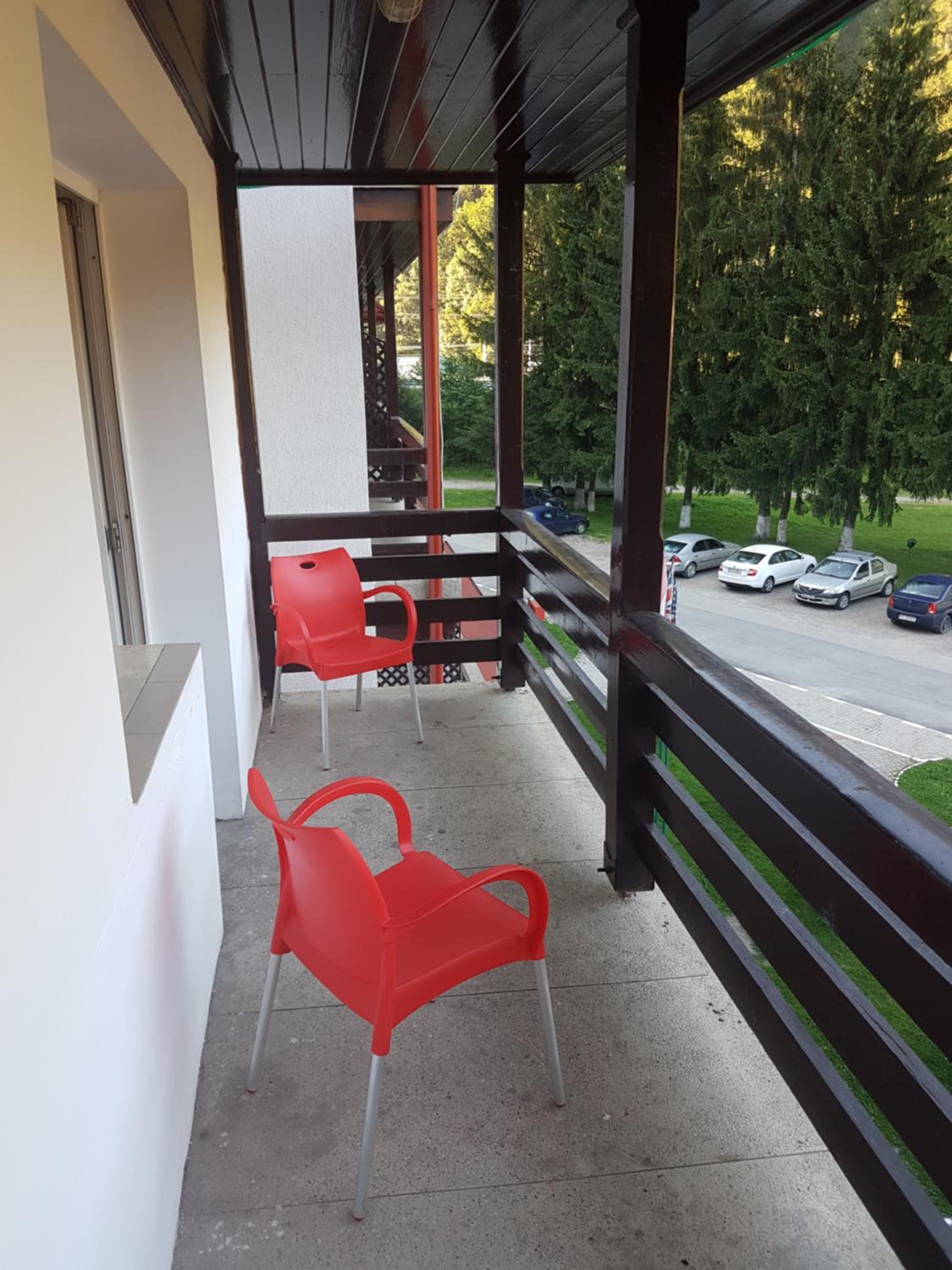 Double or Twin Room - Photo 10