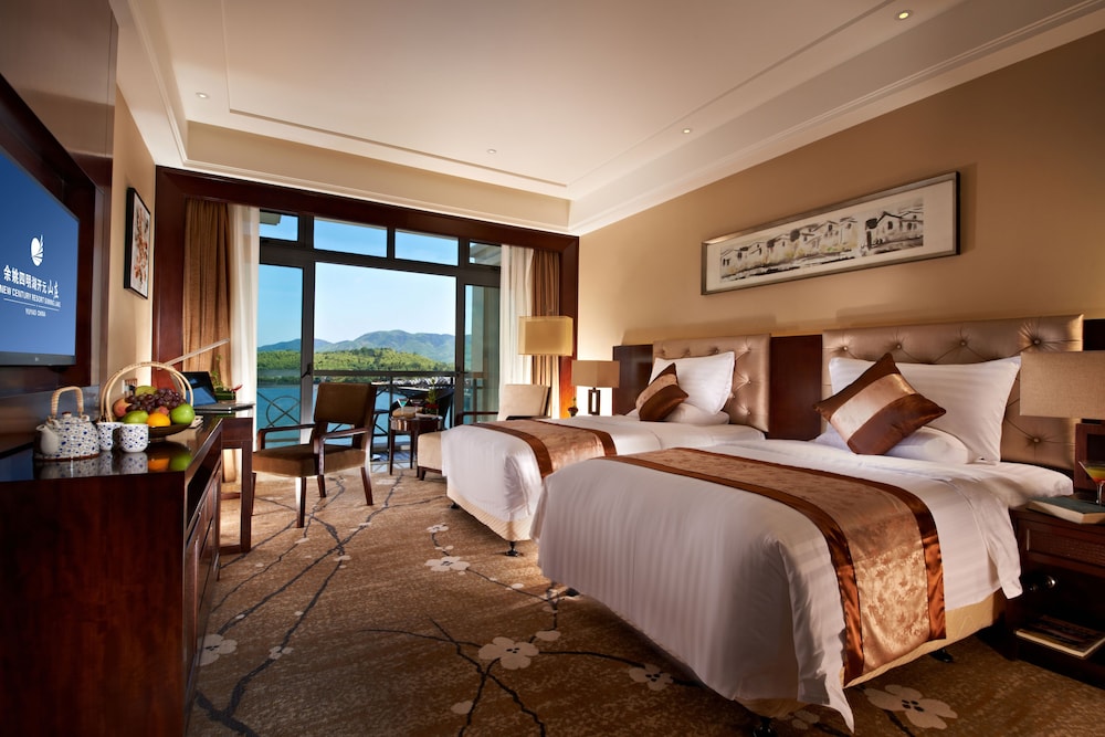Deluxe Twin Room, Lake View