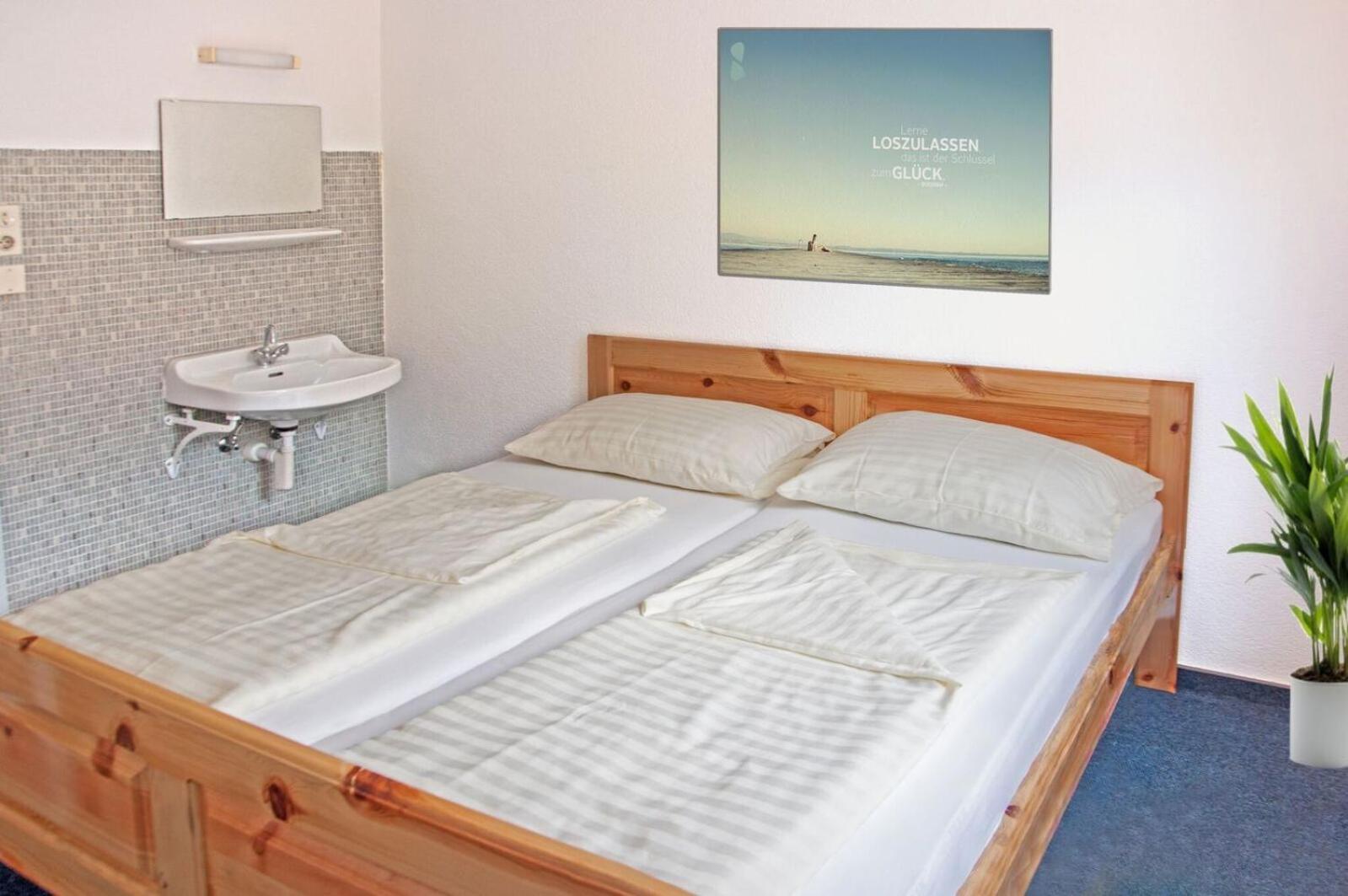 Double Room with Shared Toilet photo 2