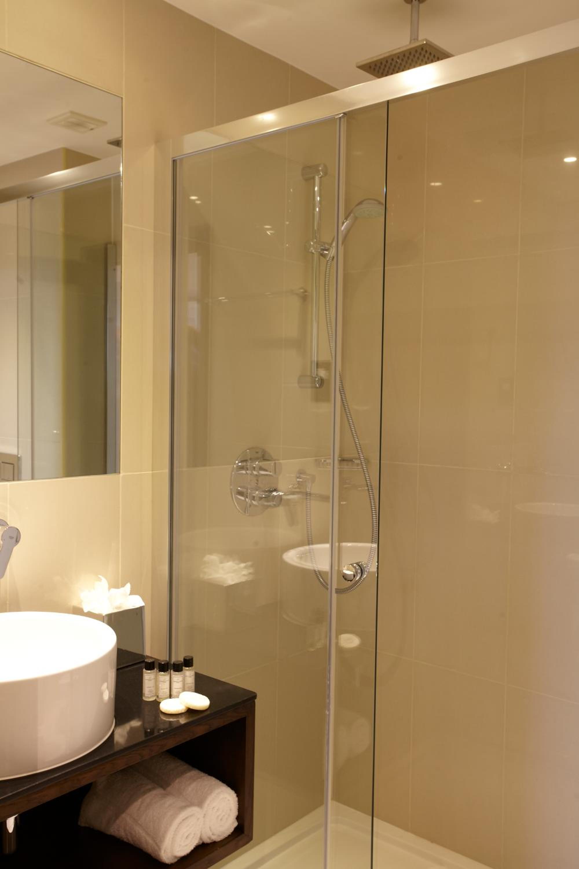 Deluxe Double Room - Photo 3