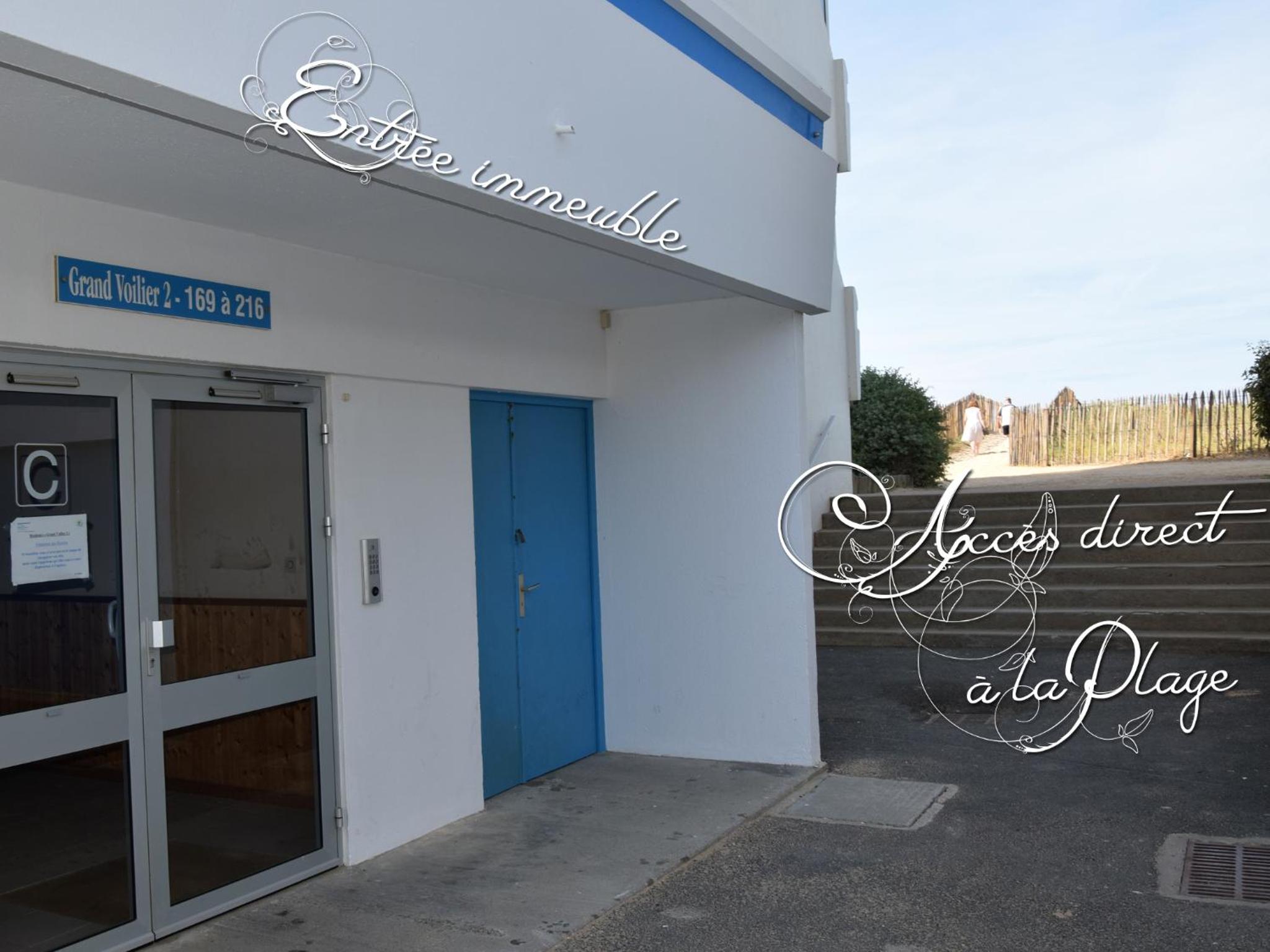 Apartment with Sea View photo 3