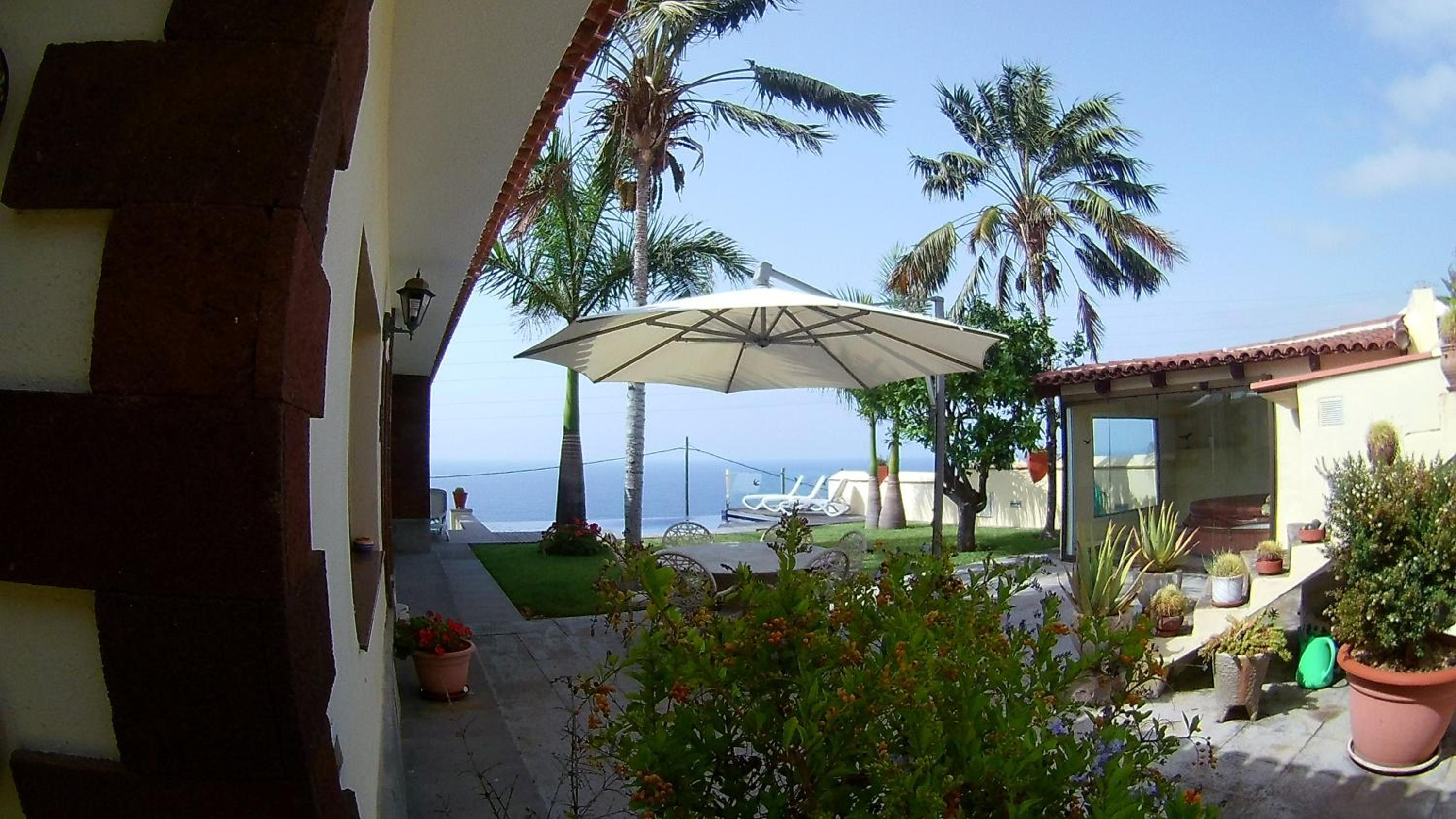 Deluxe Villa - Photo 14