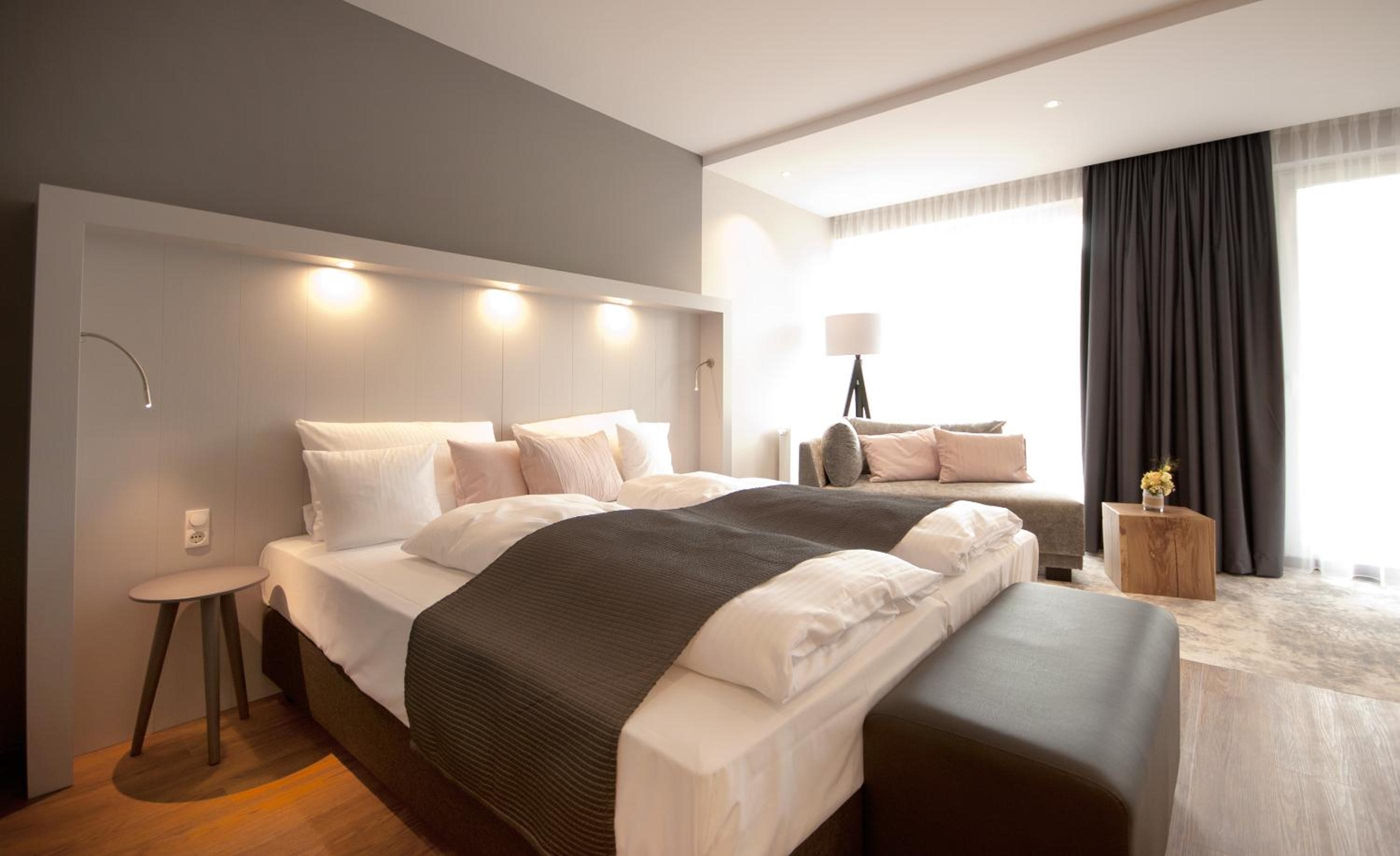 Double Room with a Lift, Balcony or Terrace  photo 1