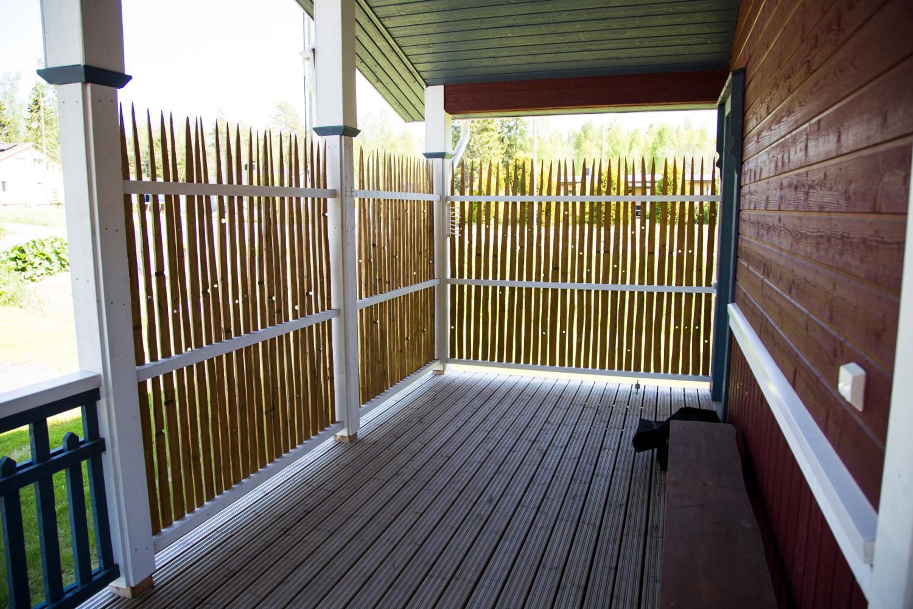 One-Bedroom House - Photo 10