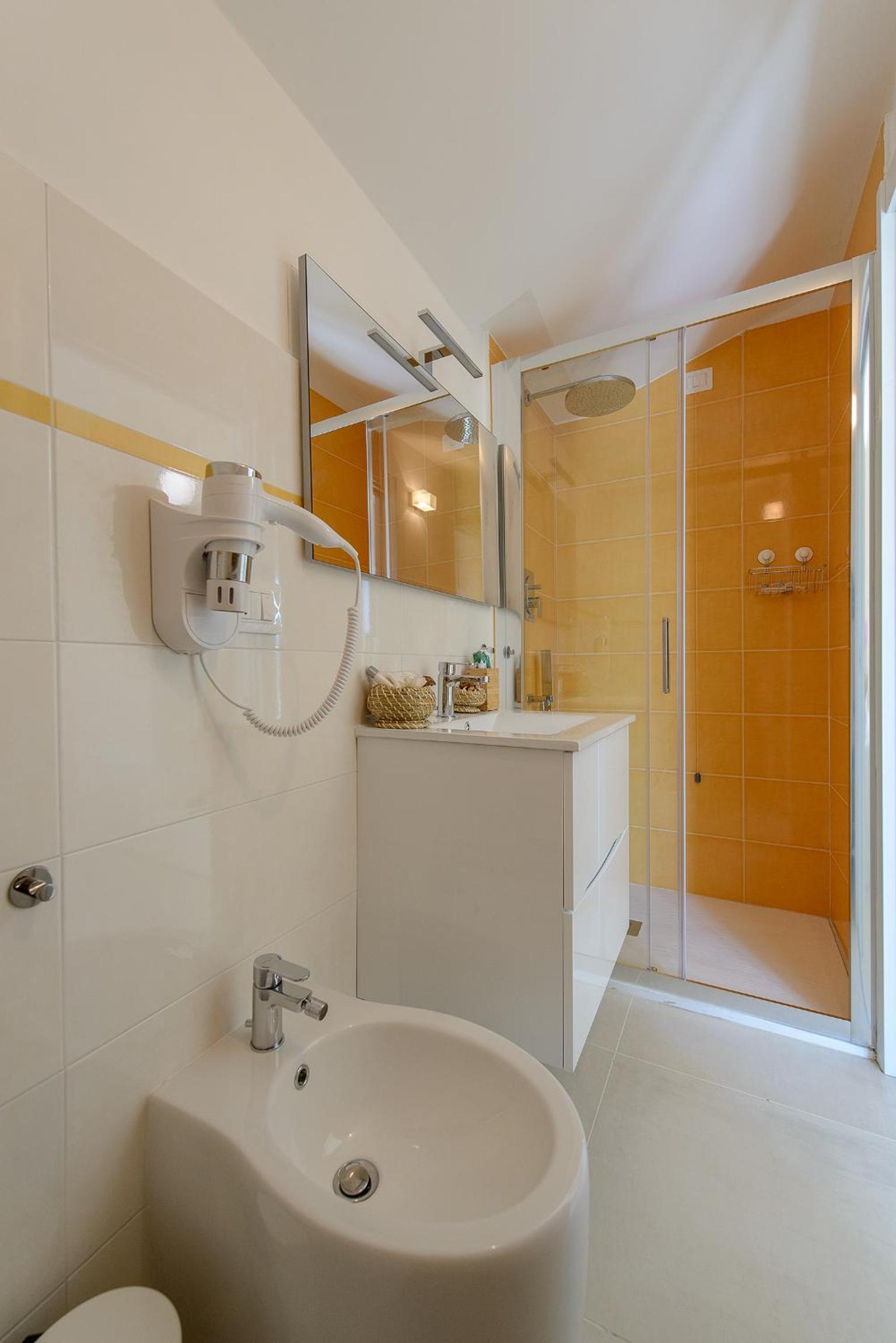 Double Room with Side Sea View photo 3