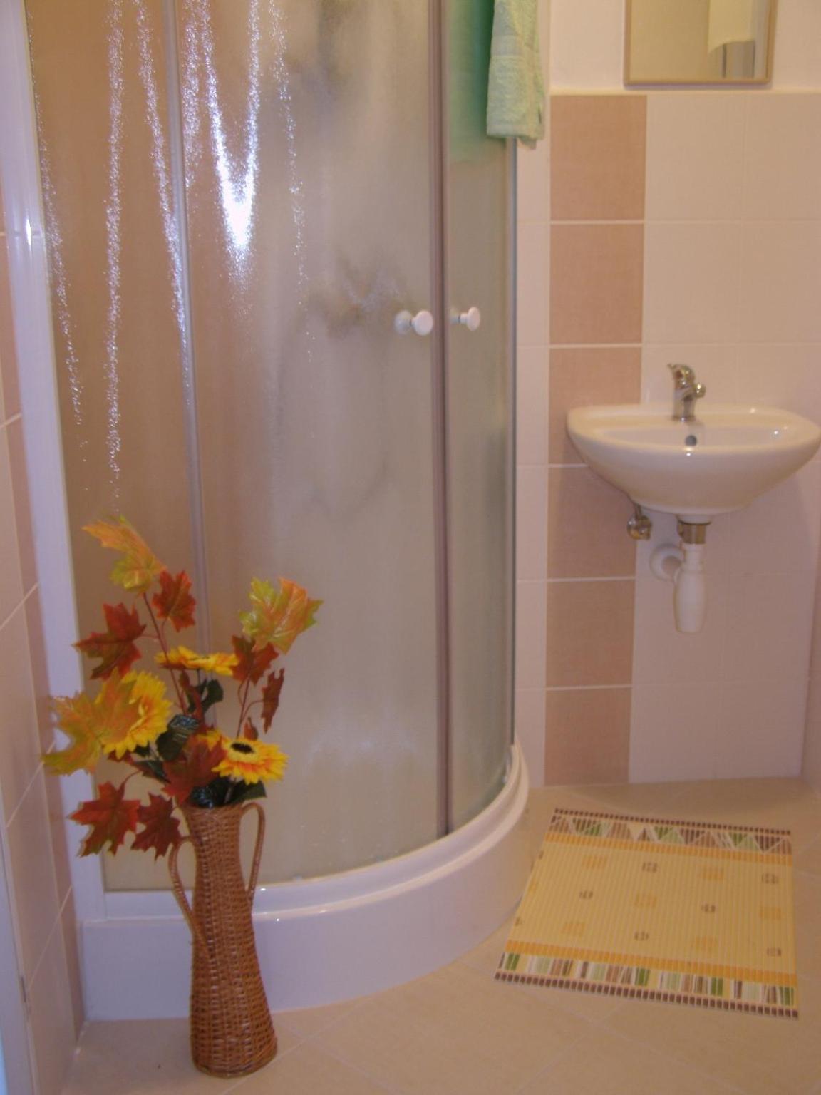 Apartment - Ground Floor photo 1