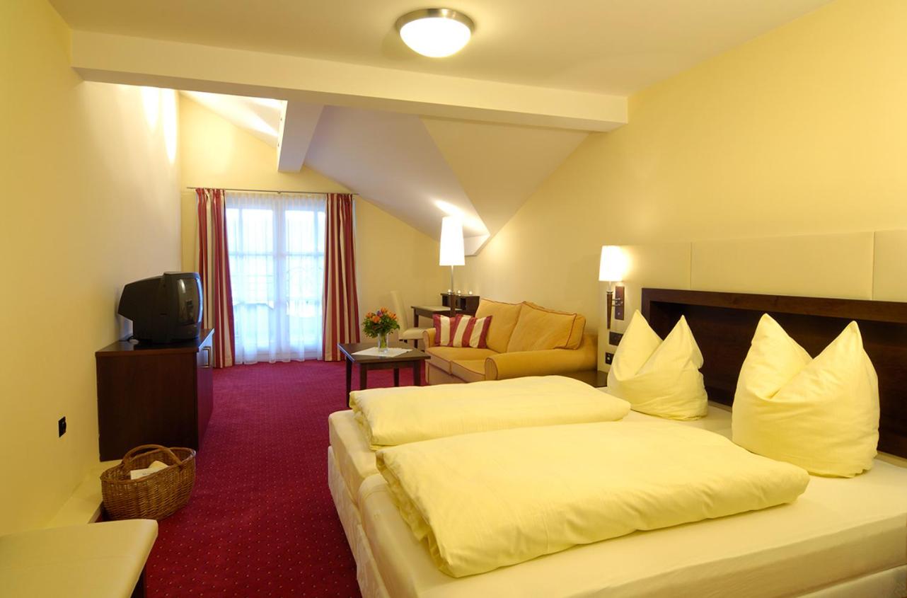Double Room - Photo 3