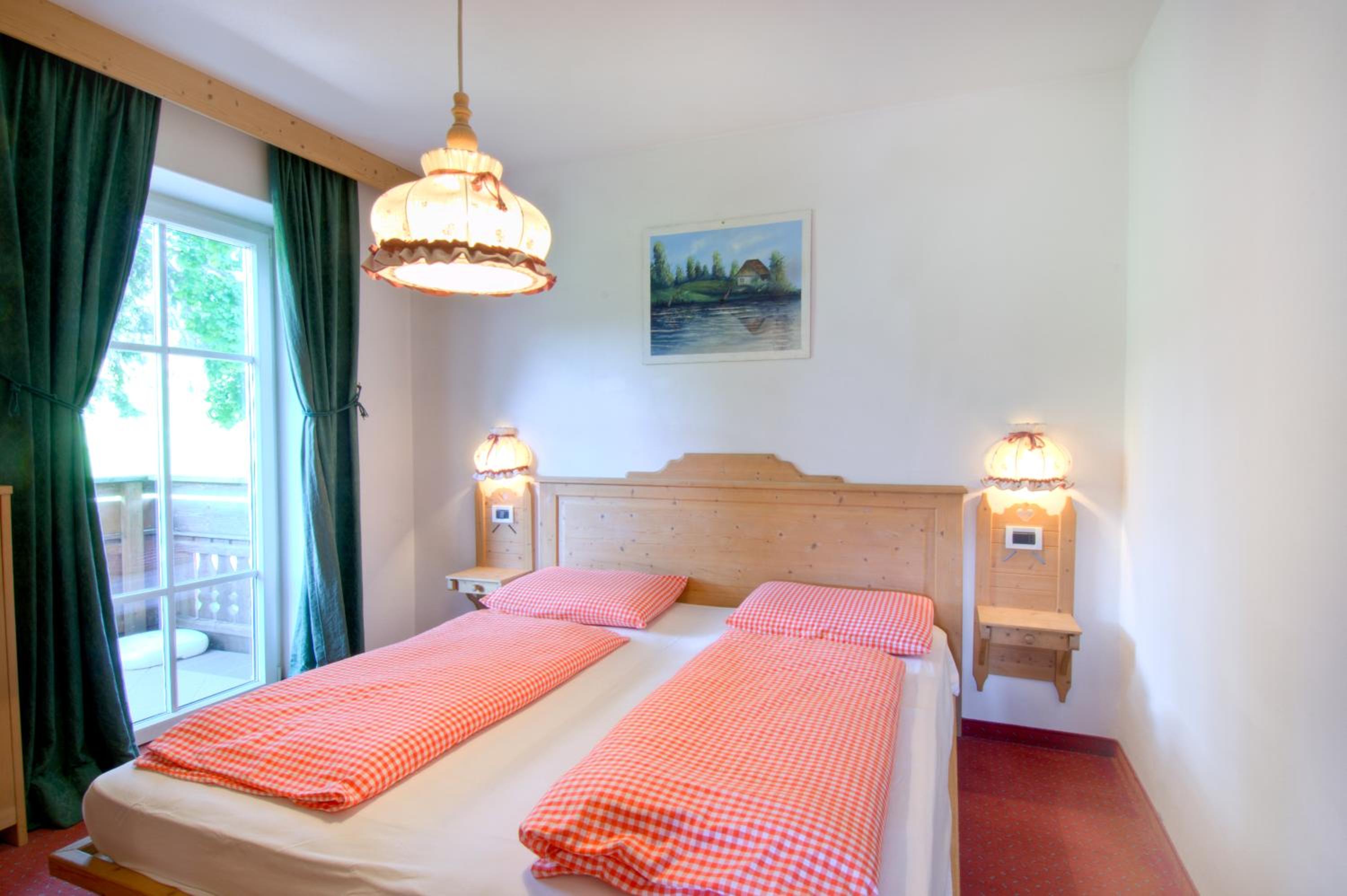 One-Bedroom Apartment (2 - 4 Adults) photo 1