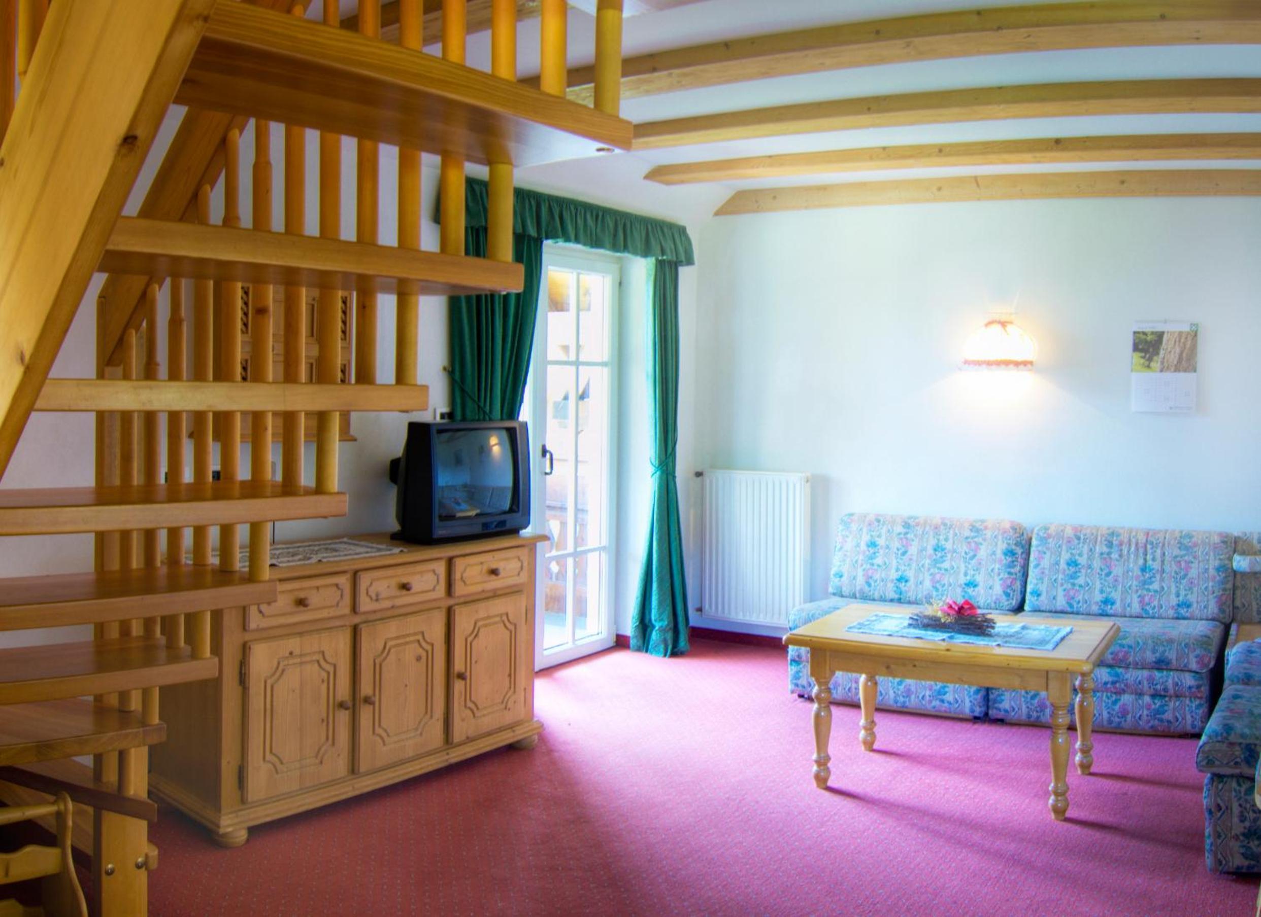 One-Bedroom Apartment (2 - 4 Adults) photo 3