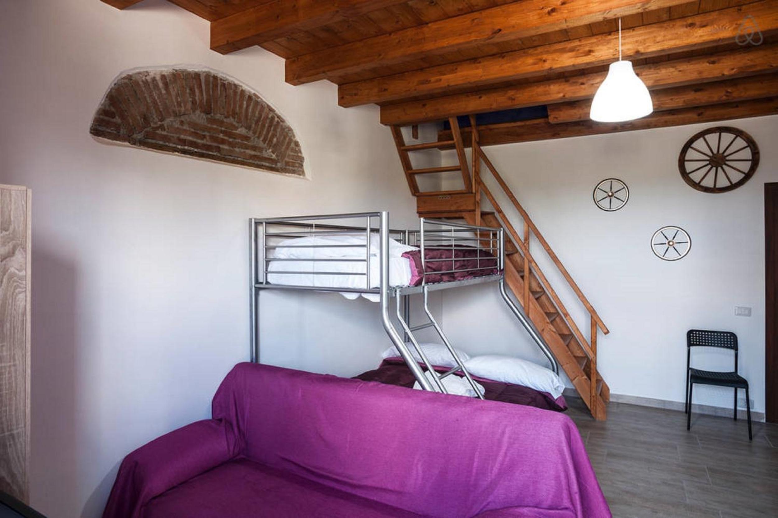 Maisonette photo 1