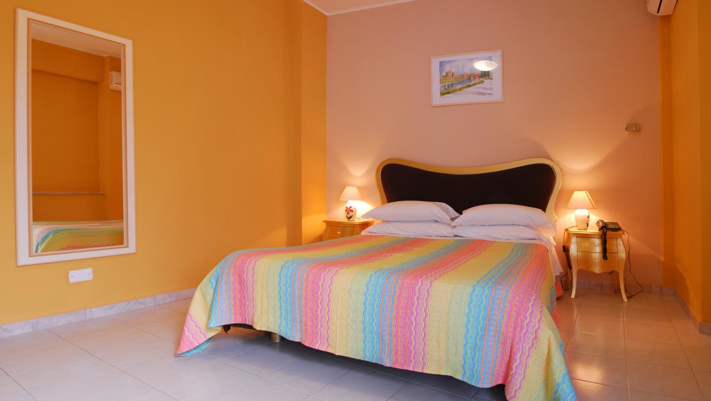Double Room - Photo 1